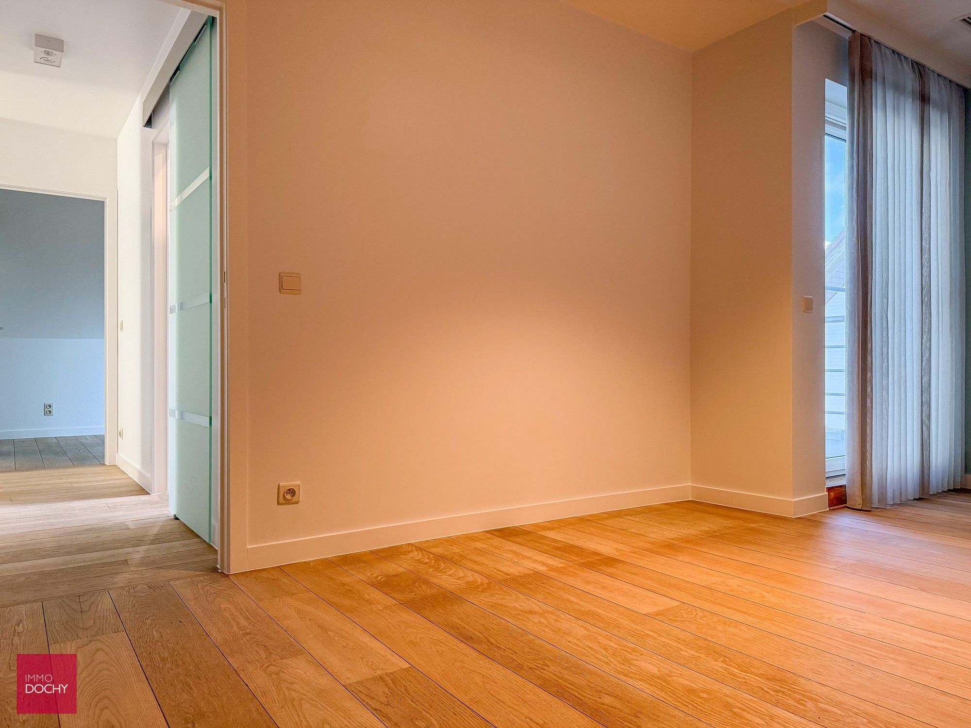 Instapklare PENTHOUSE met grote terrassen en groen verzicht | Potegemstraat foto 8