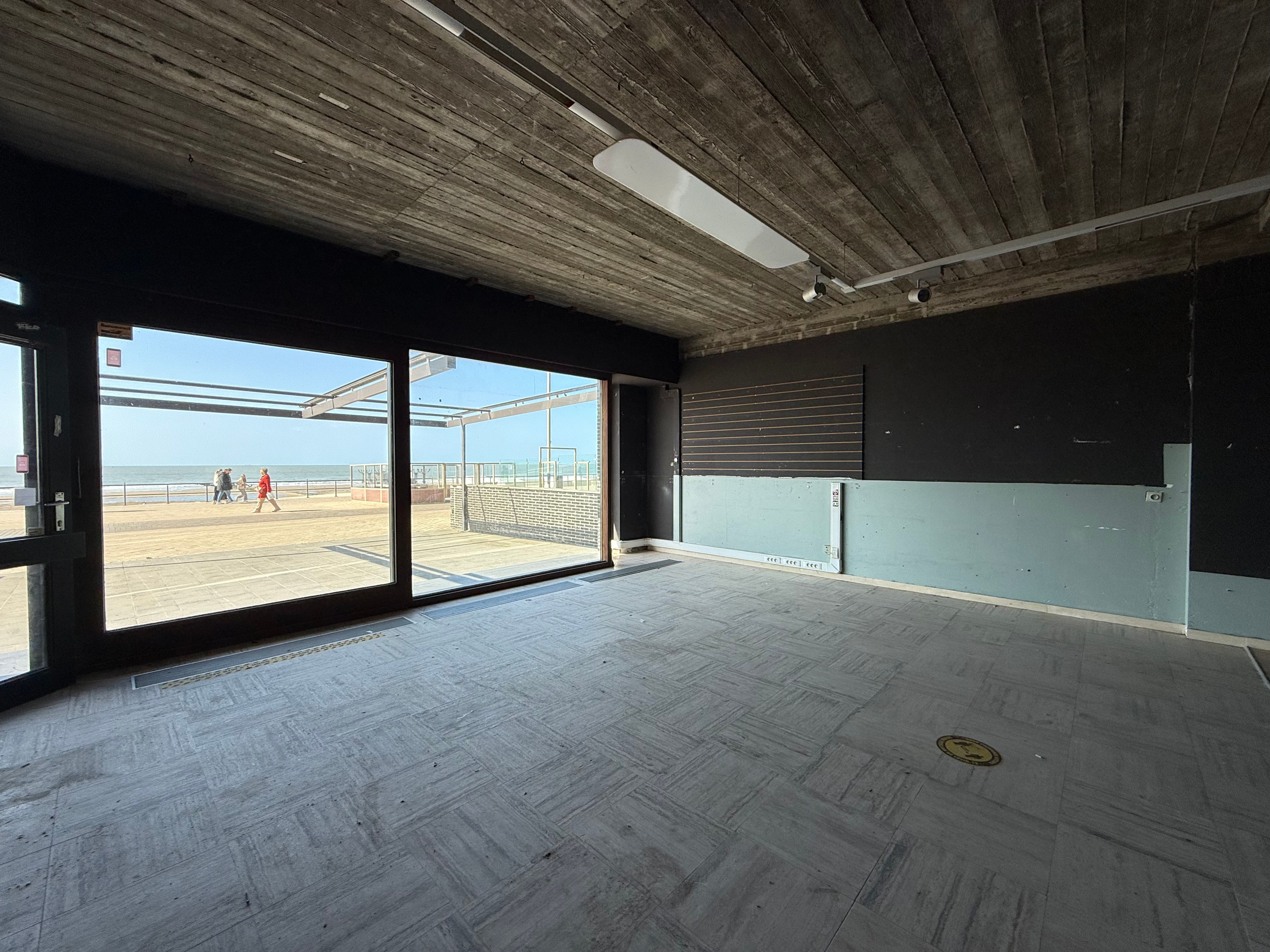 Handelsruimte 110m² Zeedijk Middelkerke foto 5