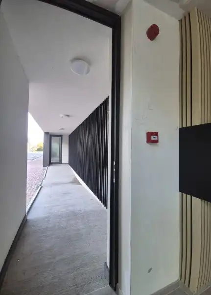 KORTEMARK. Ontdek de laatste appartementen van MILA en NORA. Dit tweeslaapkamerappartement biedt 103 m2, volwaardige ruimtes en zitterras. Profiteer van de 6% btw onder voorwaarden. foto 13