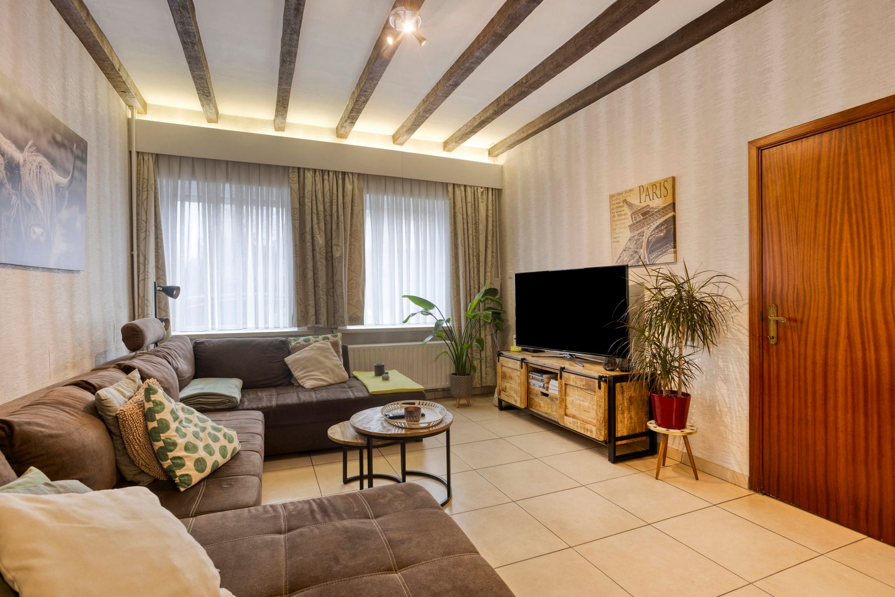 Charmante halfopen woning met potentieel foto 5