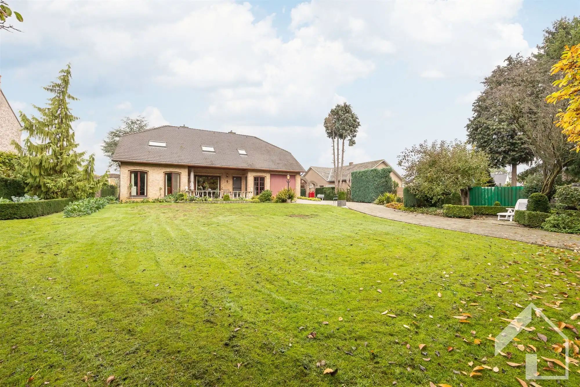 Ruime verzorgde woning in een rustige buurt  foto 5