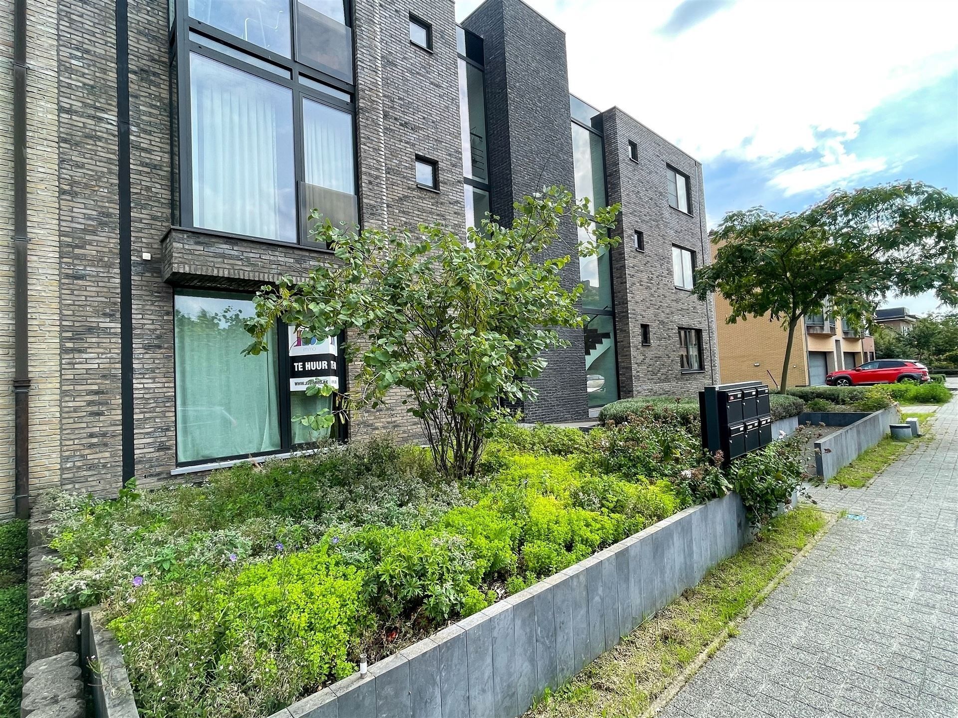 ()=>{if(producerUpdateValueVersion(node),producerAccessed(node),node.value===ERRORED)throw node.error;return node.value} Voetbalstraat 9/0 - 2800 MECHELEN