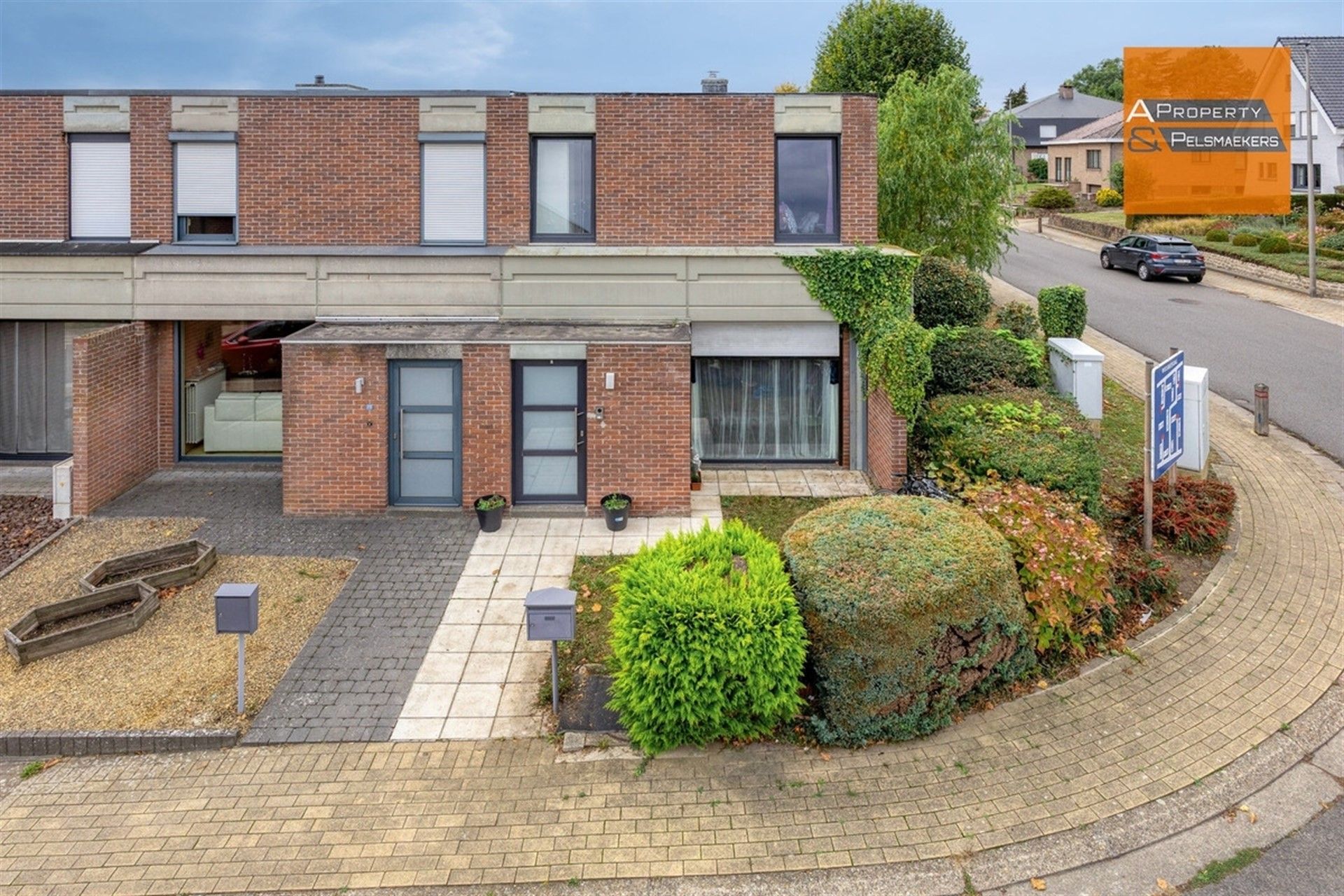 Gezinswoning met 3 à 4 kamers , tuin en garage foto 22