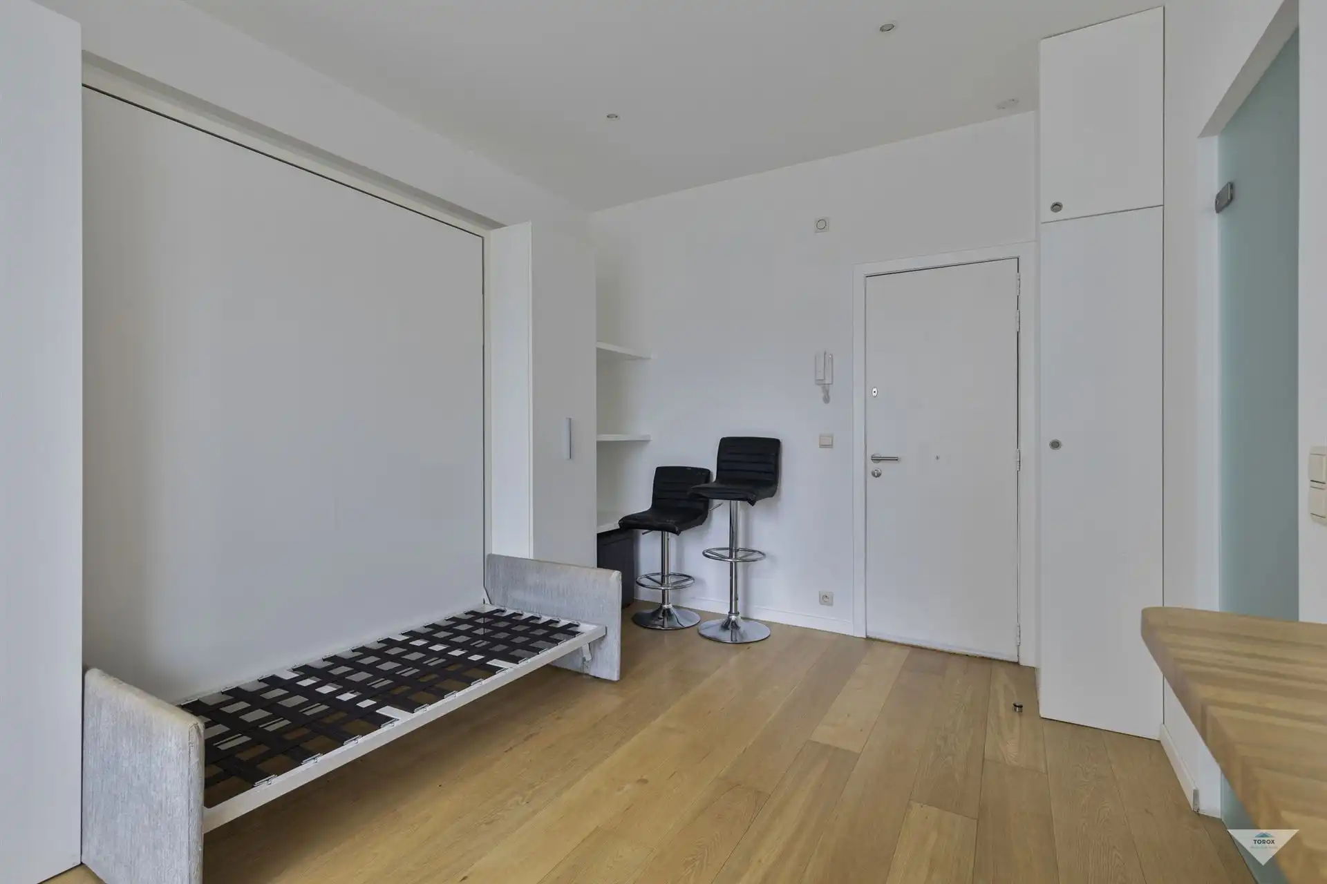 Lichtrijke studio met hoogwaardige afwerking foto 5