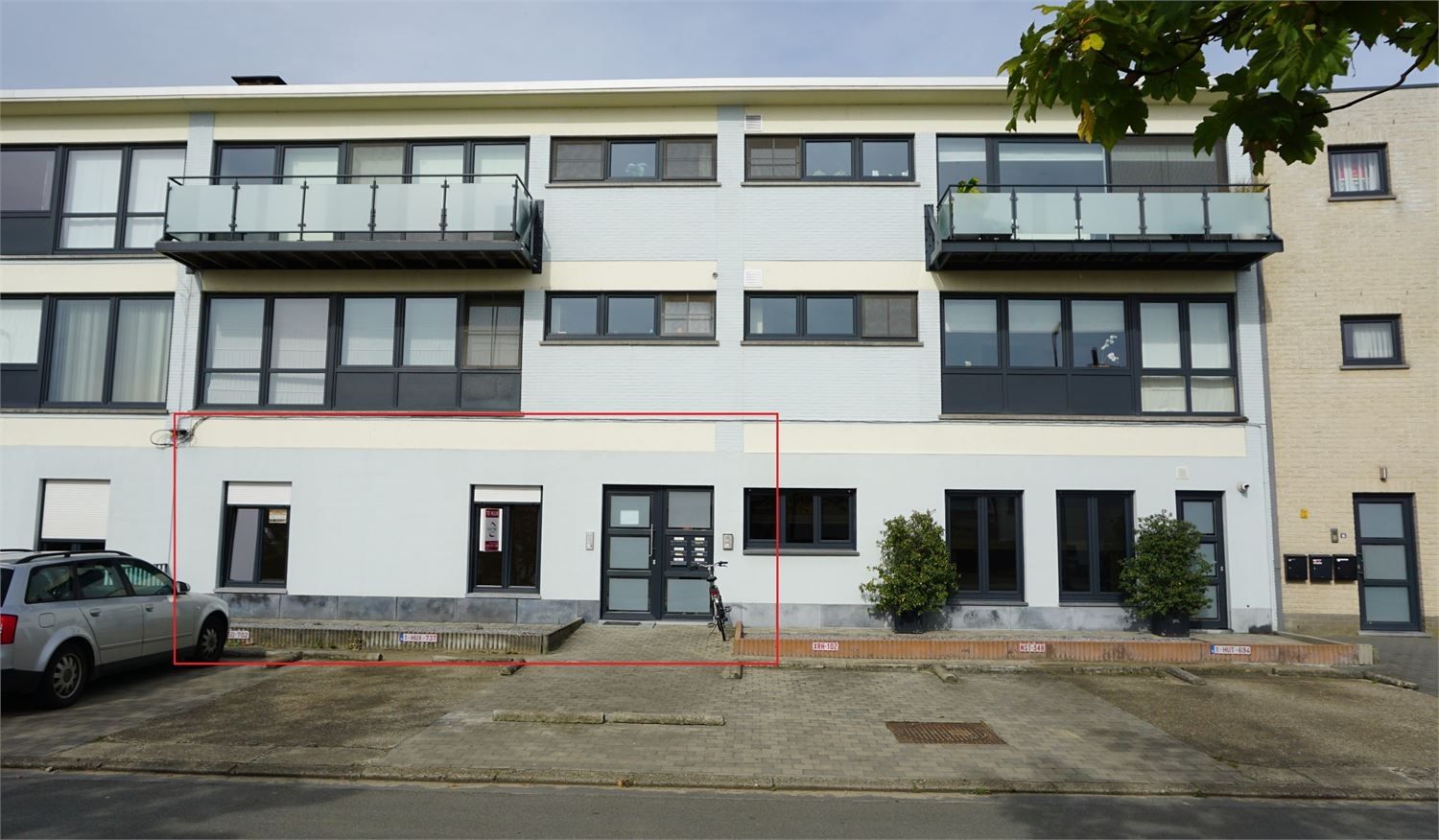Gelijkvloers appartement in Paal foto {{pictureIndex}}