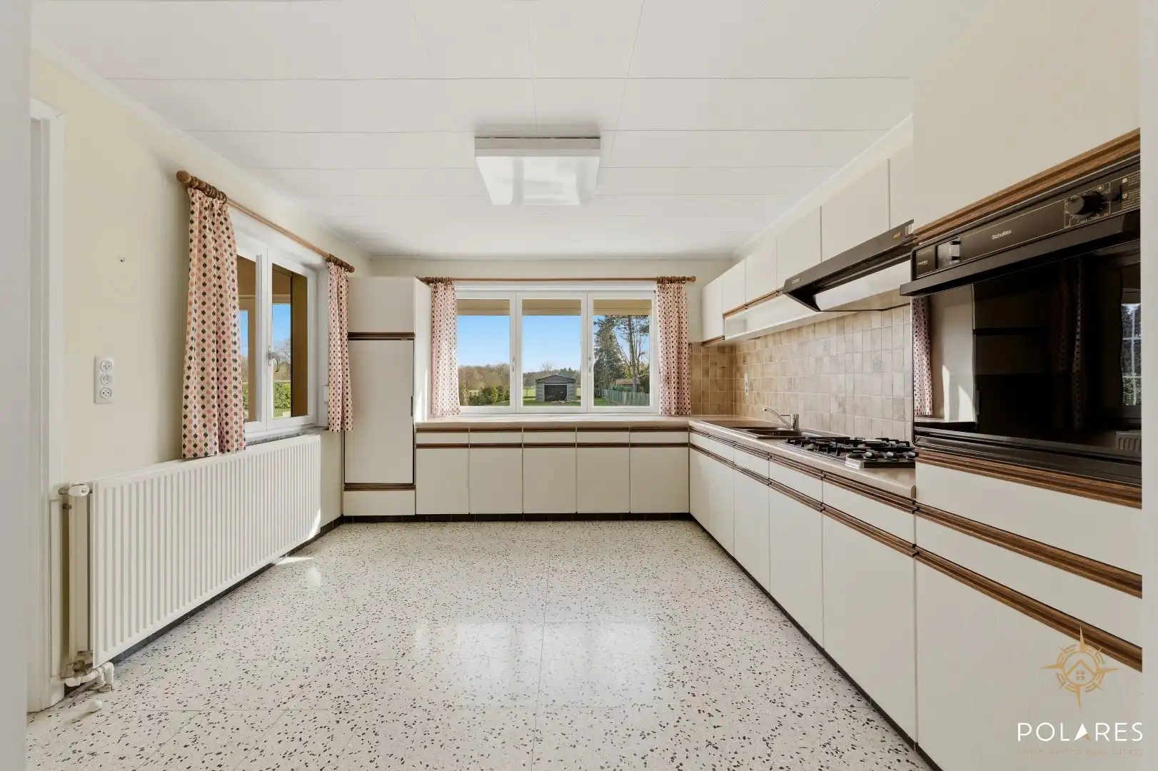 Karaktervolle vrijstaande woning tegenover het bos!  foto 9