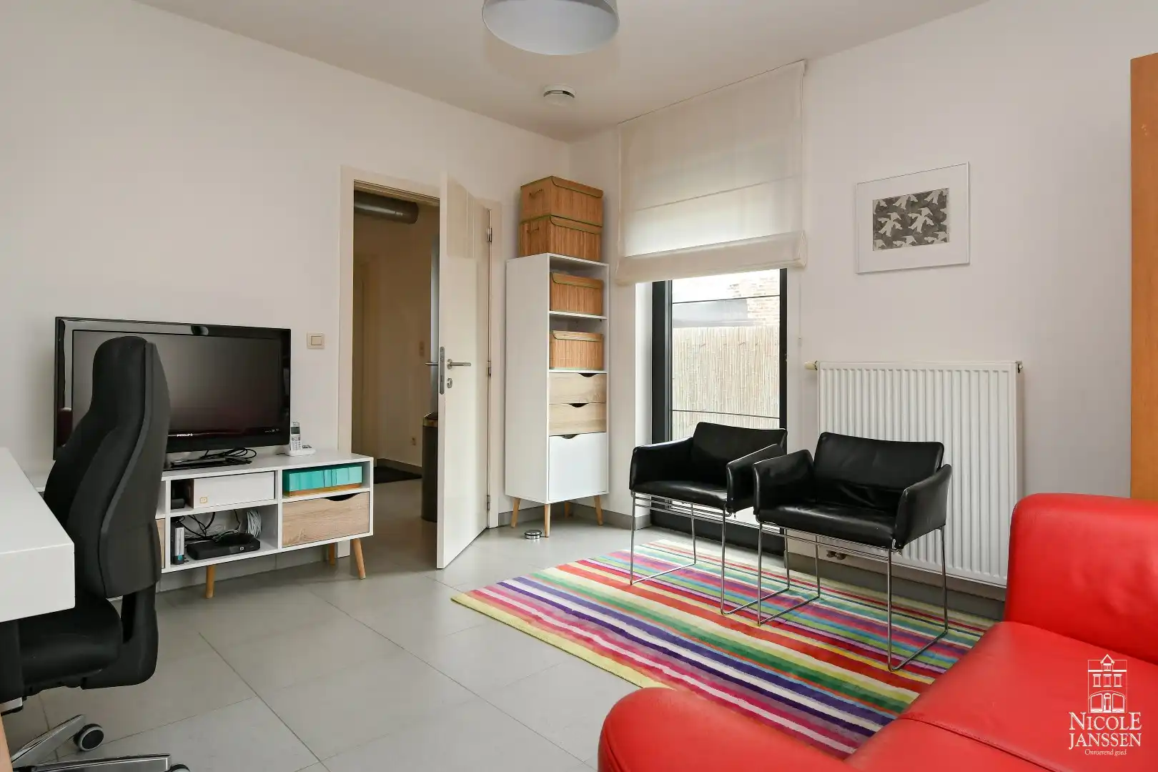 Instapklare goed onderhouden gezinswoning met mooie tuin met gezellig overdekt terras foto 15