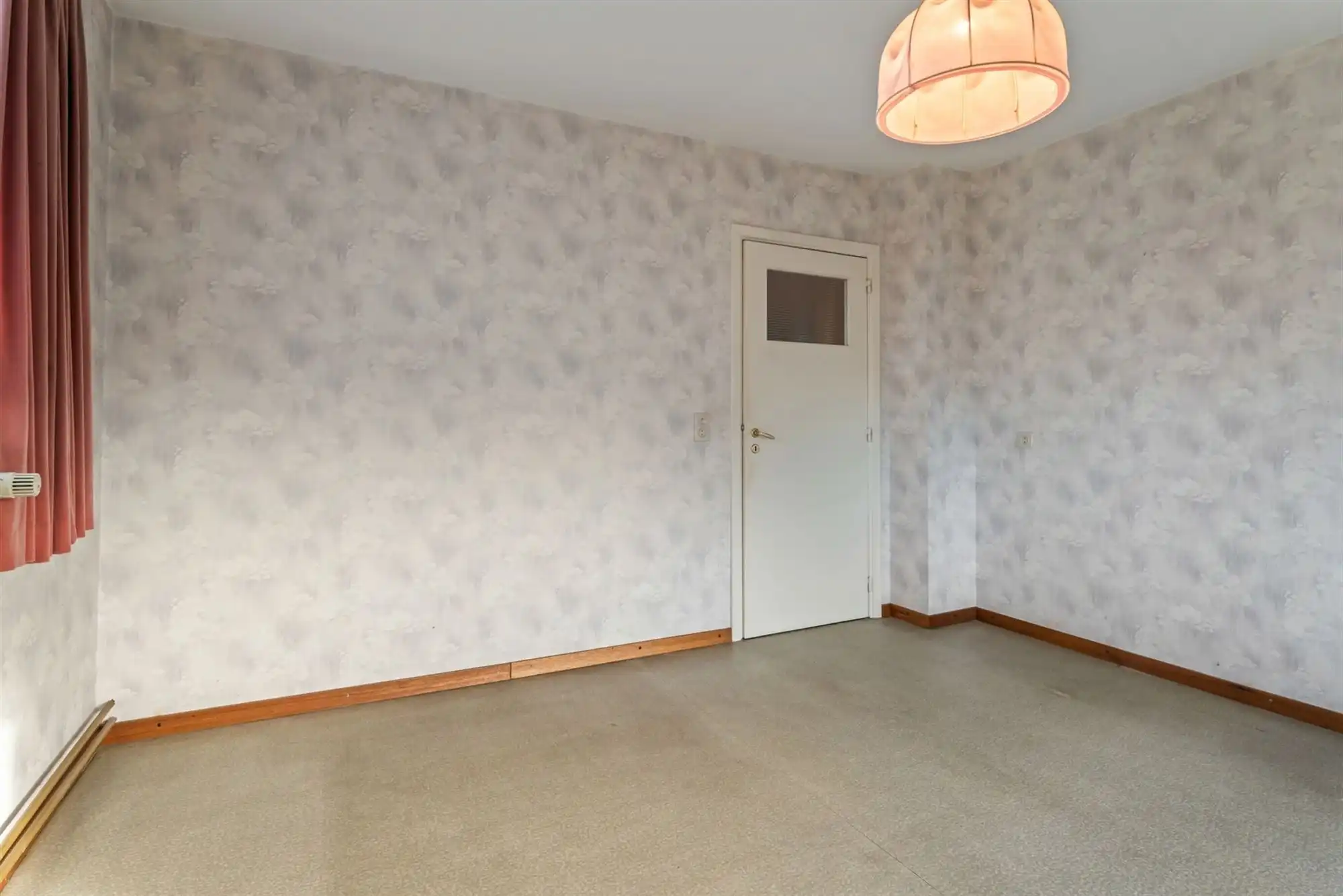 STATIGE, RUIME WONING OP MOOI PERCEEL OP PRACHTIGE LIGGING!  foto 12