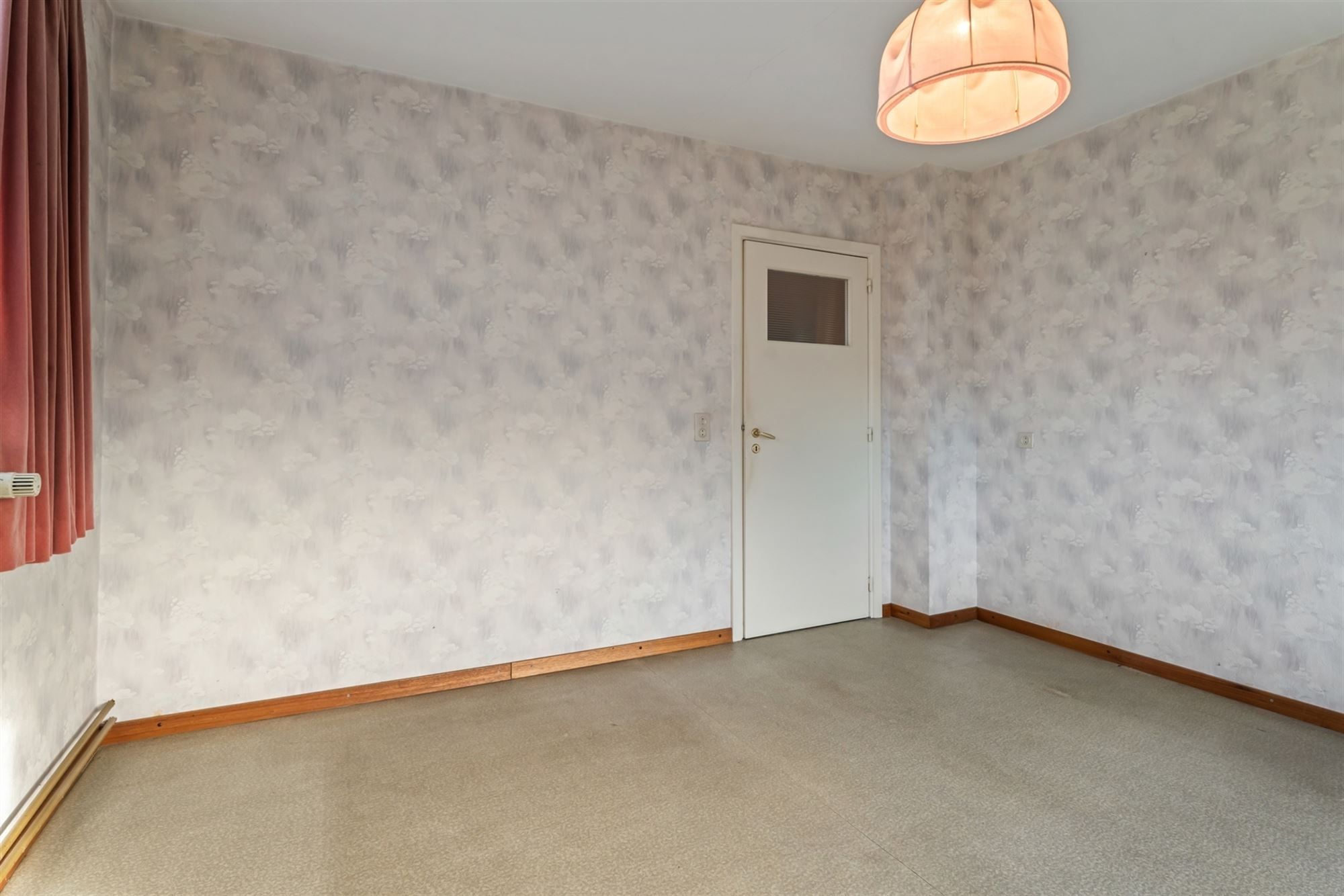 STATIGE, RUIME WONING OP MOOI PERCEEL OP PRACHTIGE LIGGING!  foto 12