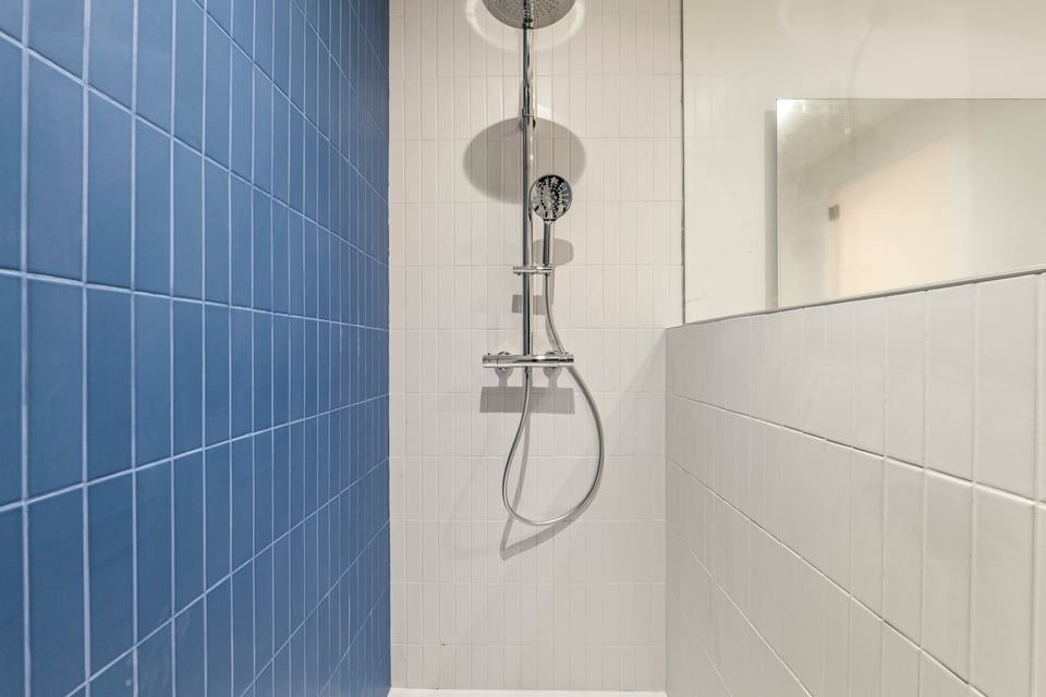GERENOVEERD APPARTEMENT MET 1 SLK IN HET CENTRUM VAN SINT-TRUIDEN foto 14