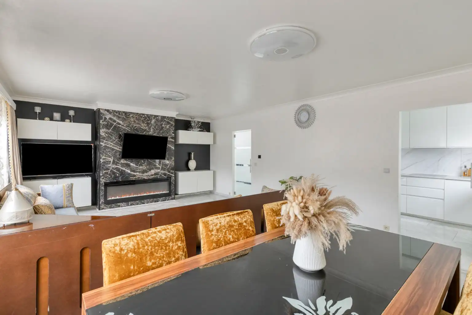  3-slaapkamerappartement met garage  foto 7