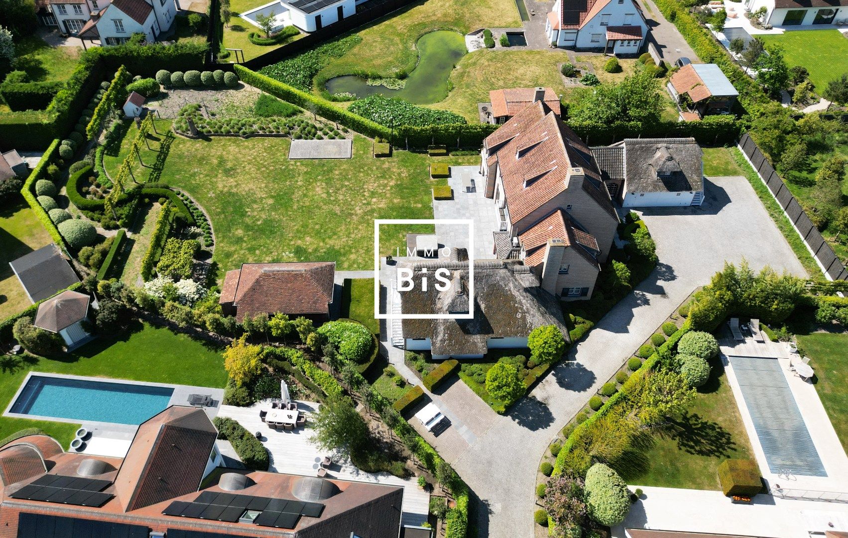()=>{if(producerUpdateValueVersion(node),producerAccessed(node),node.value===ERRORED)throw node.error;return node.value} Hortensialaan 15 - - 8300 Knokke-Heist