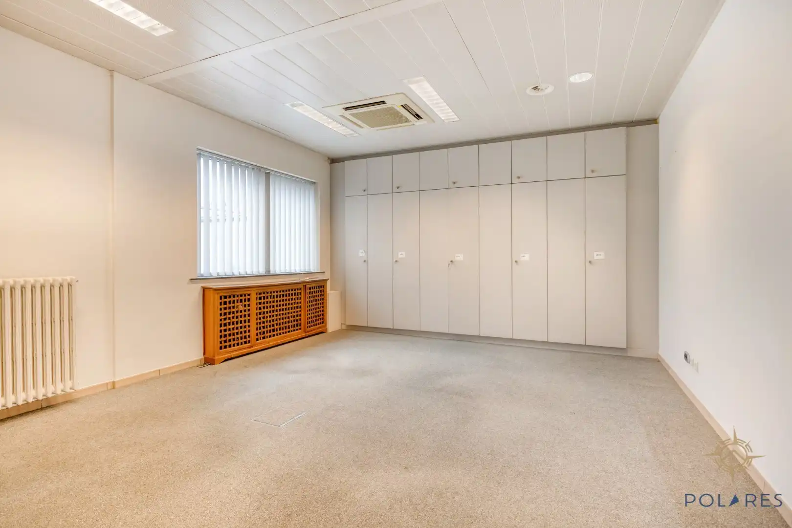 Zeer groot kantoorpand in de winkelstraat van Vilvoorde foto 19