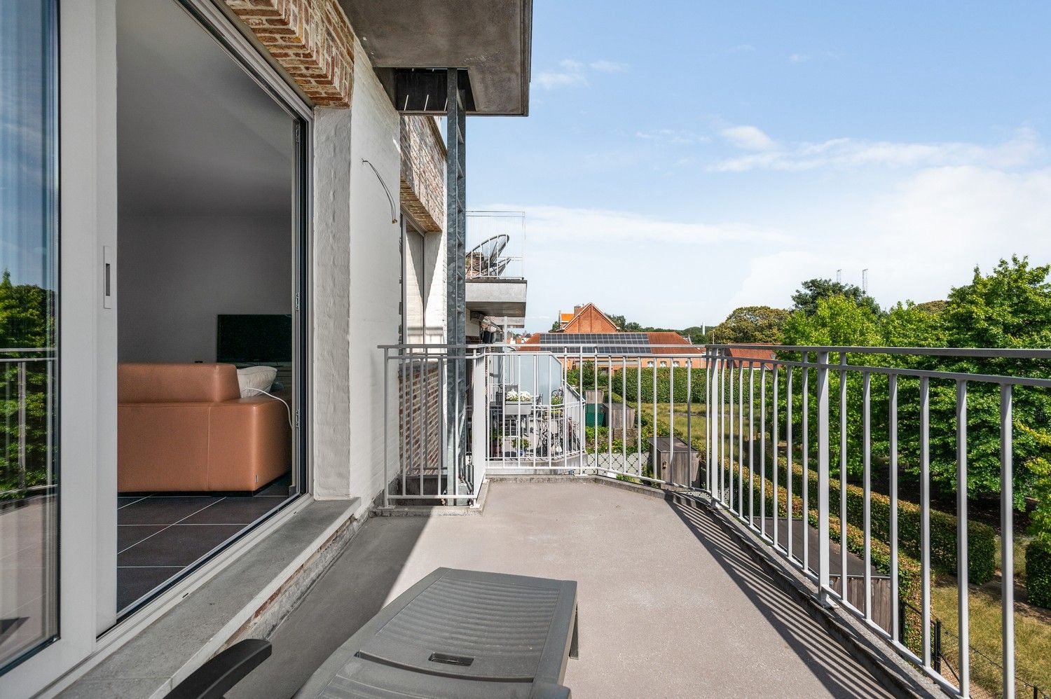 Instapklaar appartement met terras en 2 slaapkamers op centrale ligging in Wijnegem foto 15