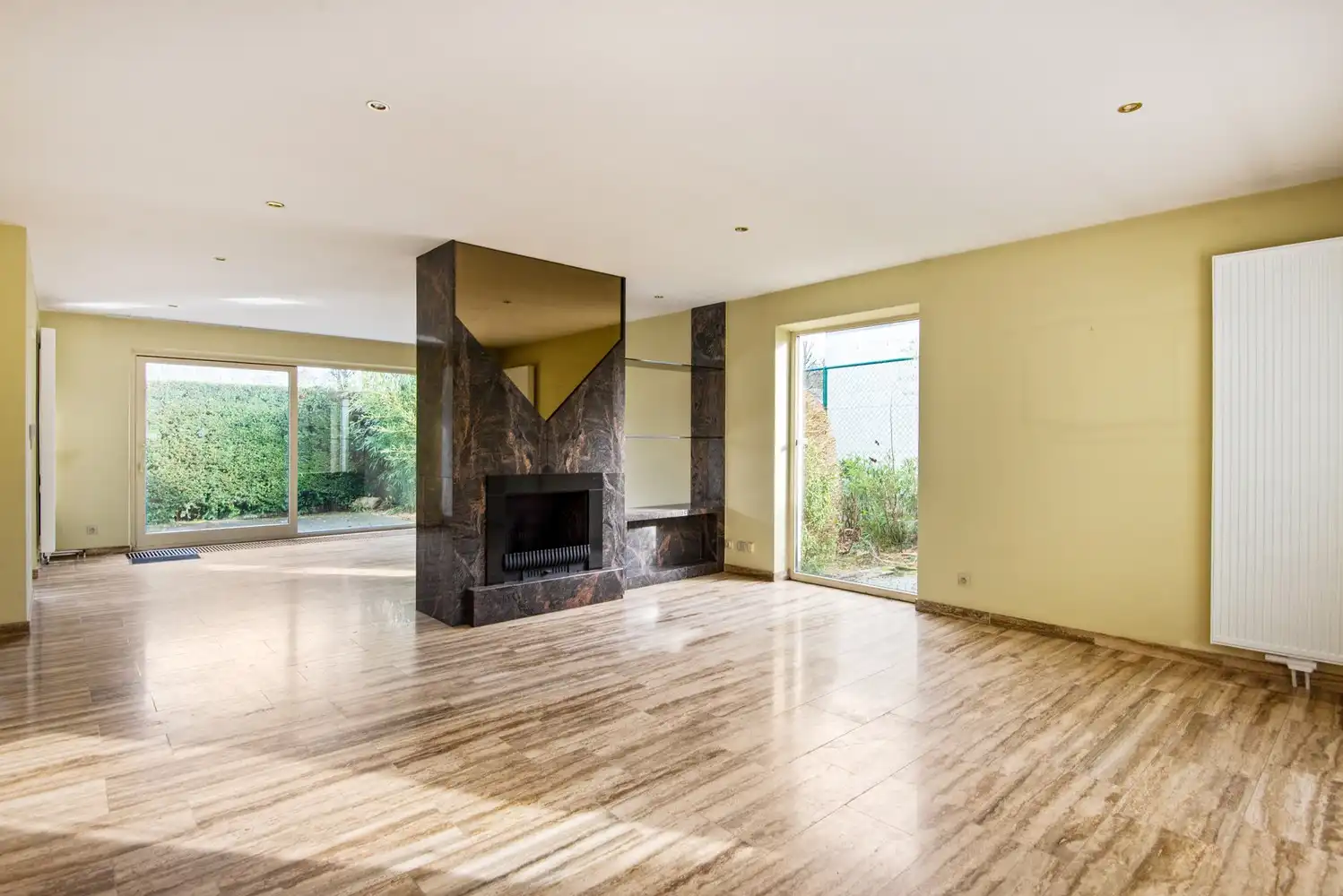 Karaktervolle gezinswoning met tal van mogelijkheden op centrale locatie in Hove foto 2