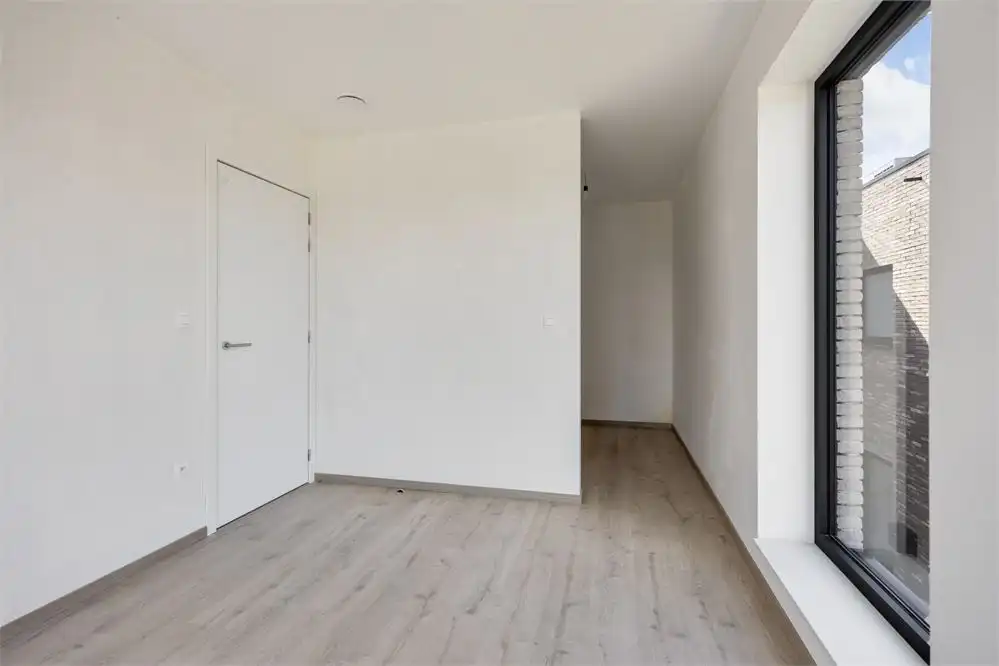 Ruimte, licht en een eigen stukje groen in hartje Heers foto 22