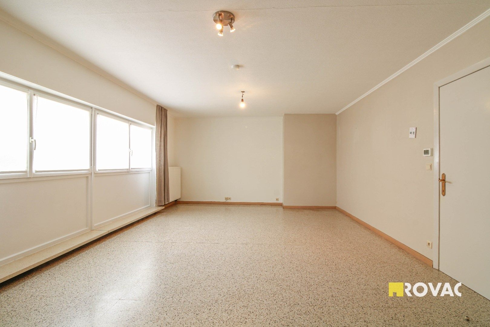 Ruime bel-étagewoning met garage! foto 3