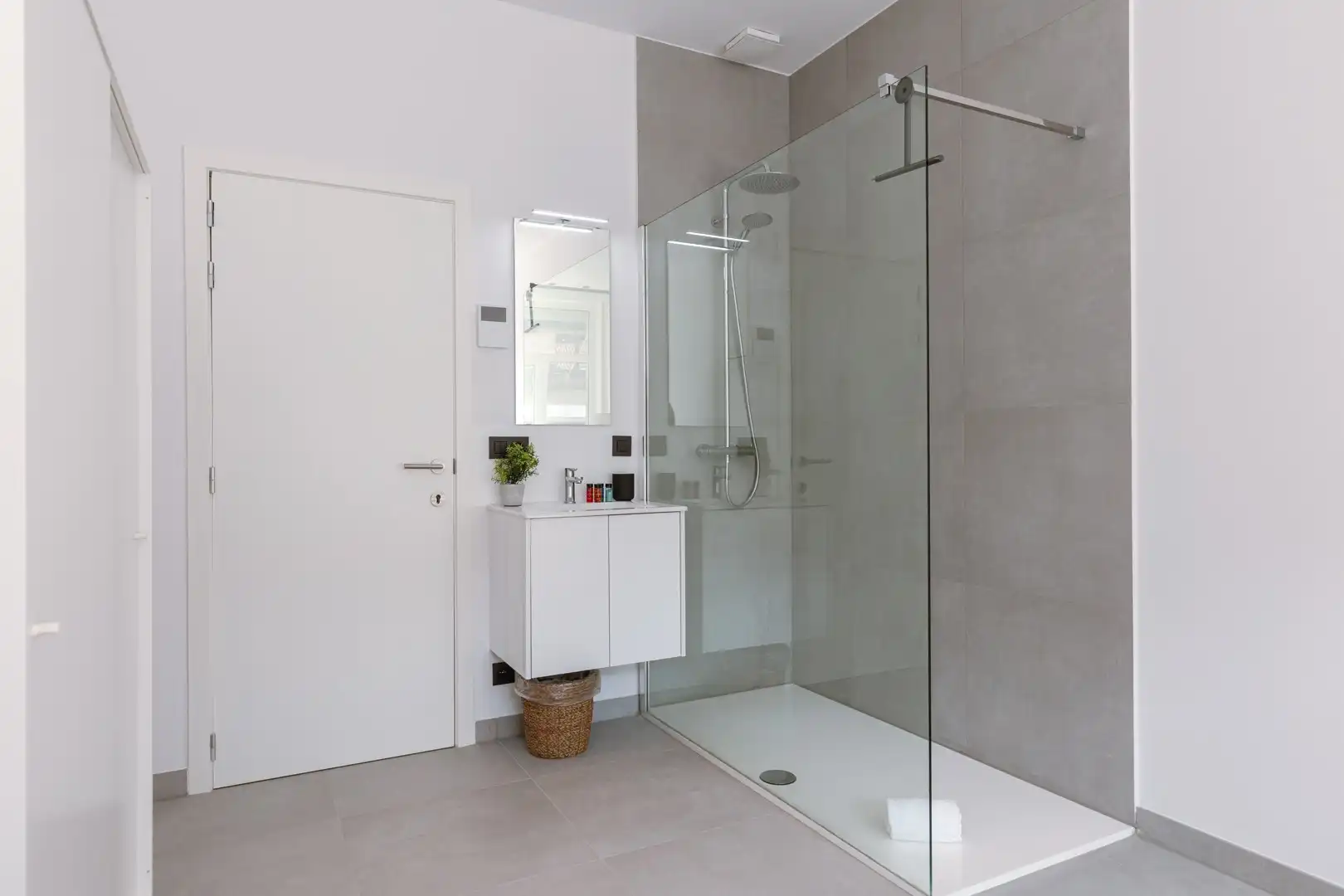 Karaktervol huis ingericht als vakantiewoning – aanvraag functiewijziging lopende foto 8