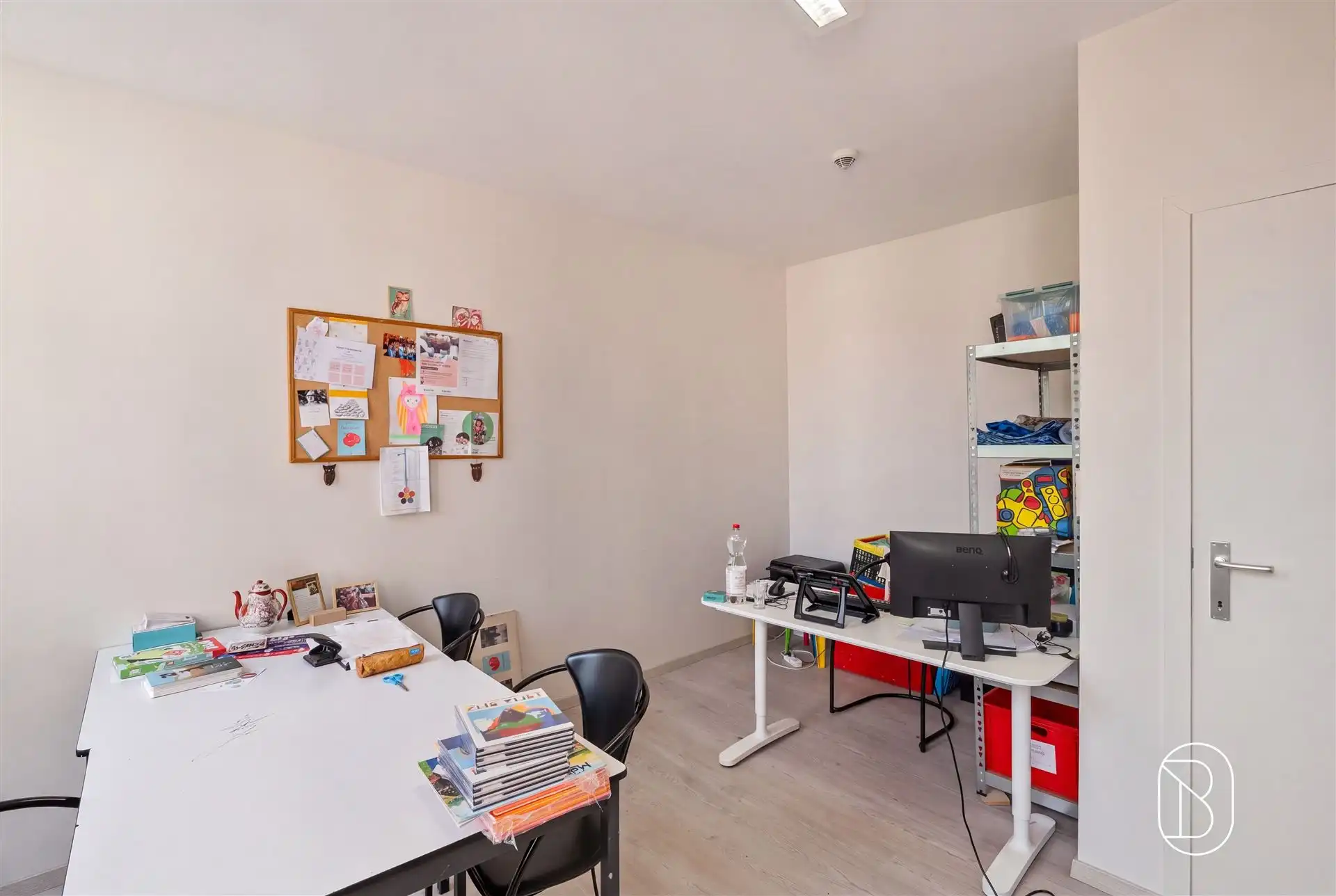 TOPgelegen project: herenwoning, garages, woonst en app. foto 16