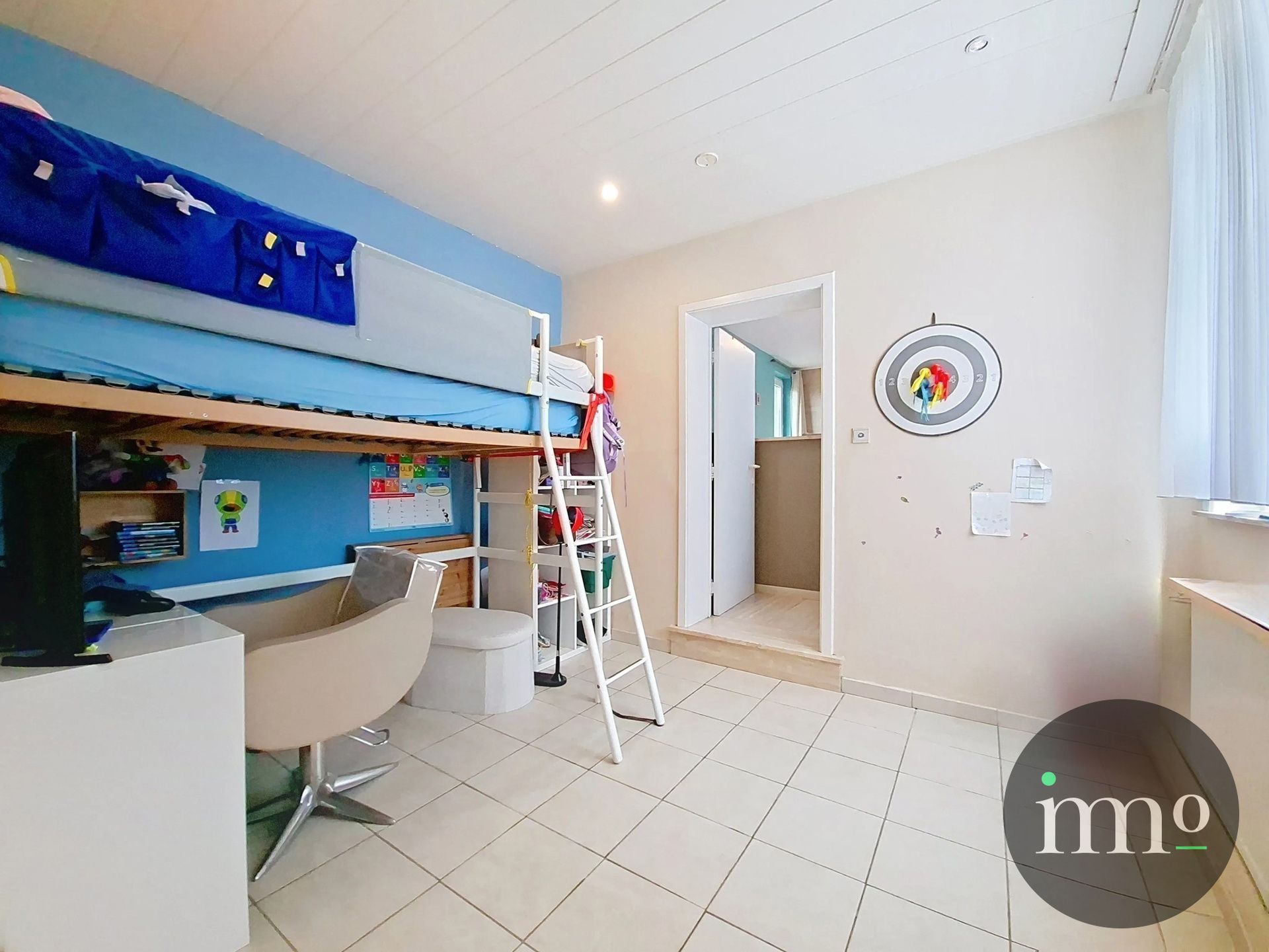 GELIJKVLOERS APPARTEMENT MET VEEL BUITENRUIMTE foto 10