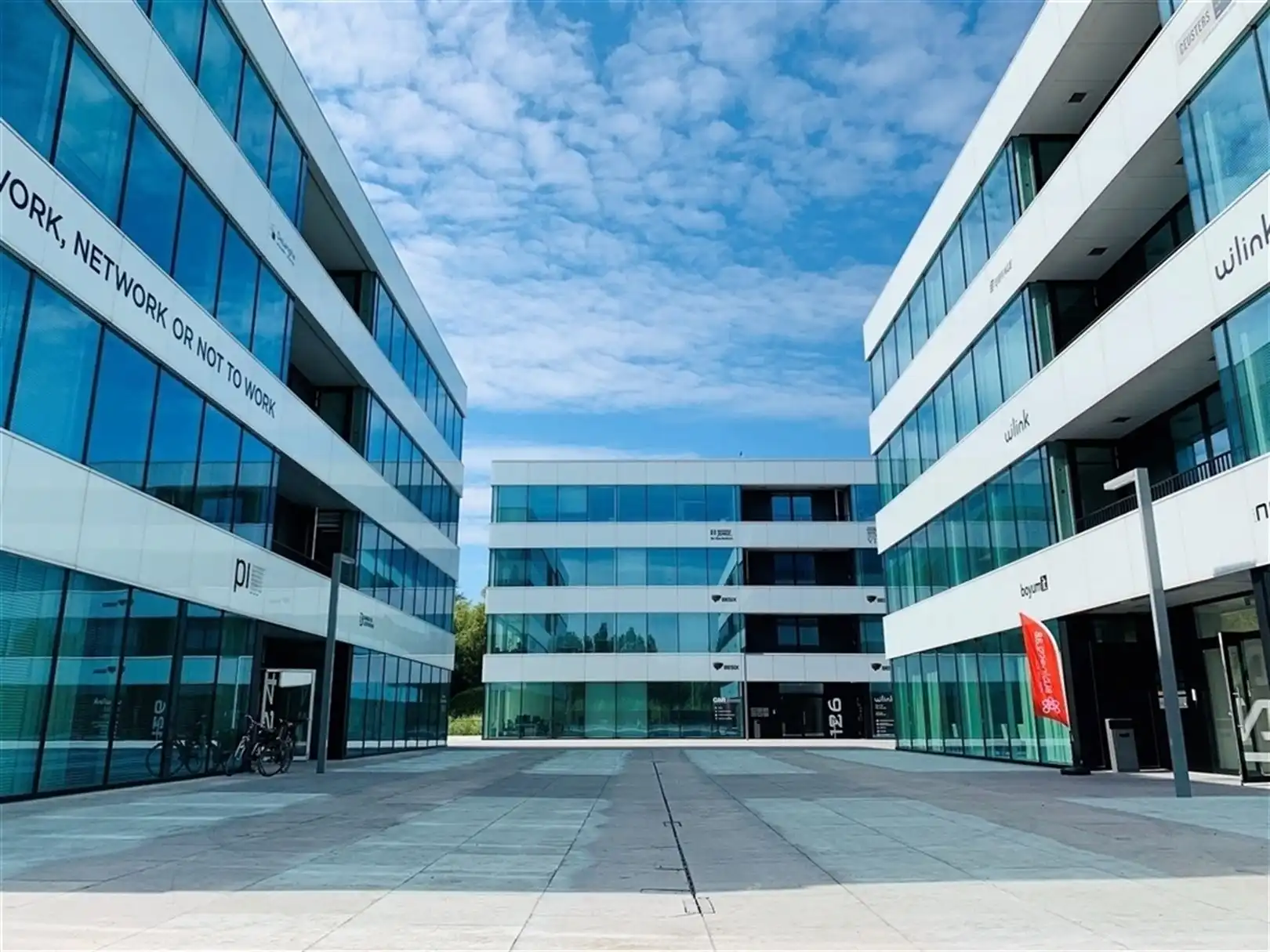 Kantoor te huur Rijvisschestraat 122-126 - 9052 ZWIJNAARDE