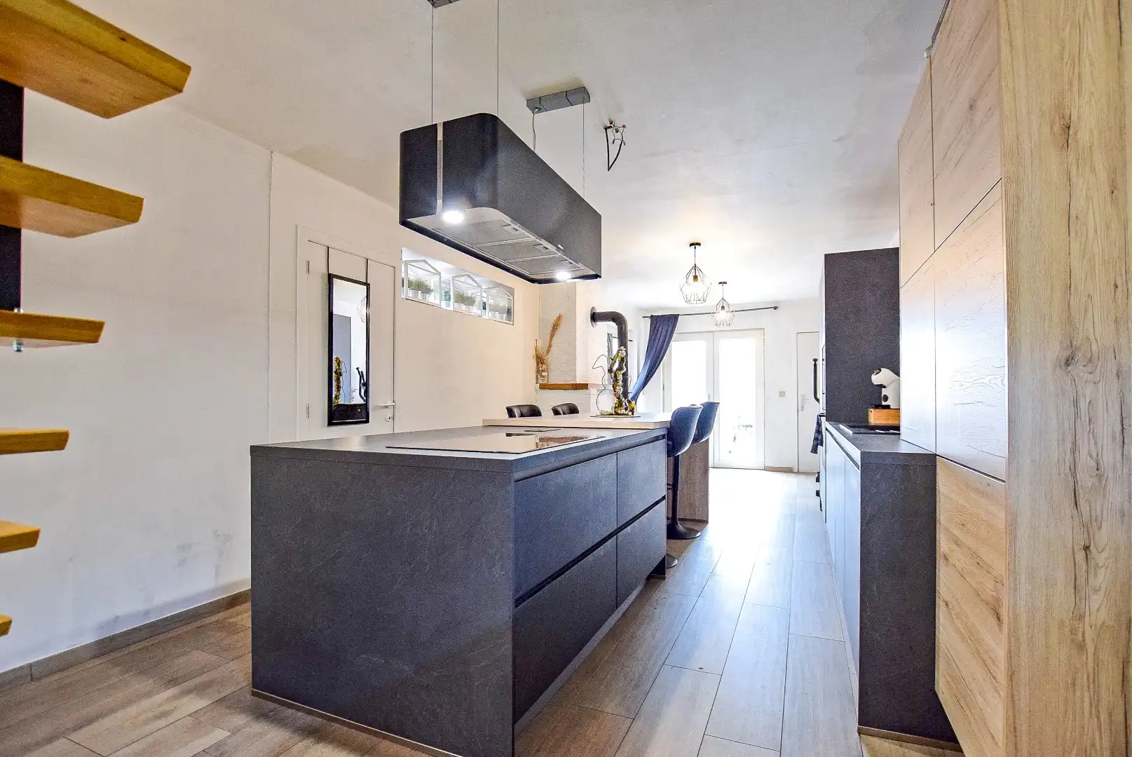 Instapklare rijwoning met 3 slaapkamers en tal van mogelijkheden. foto 3