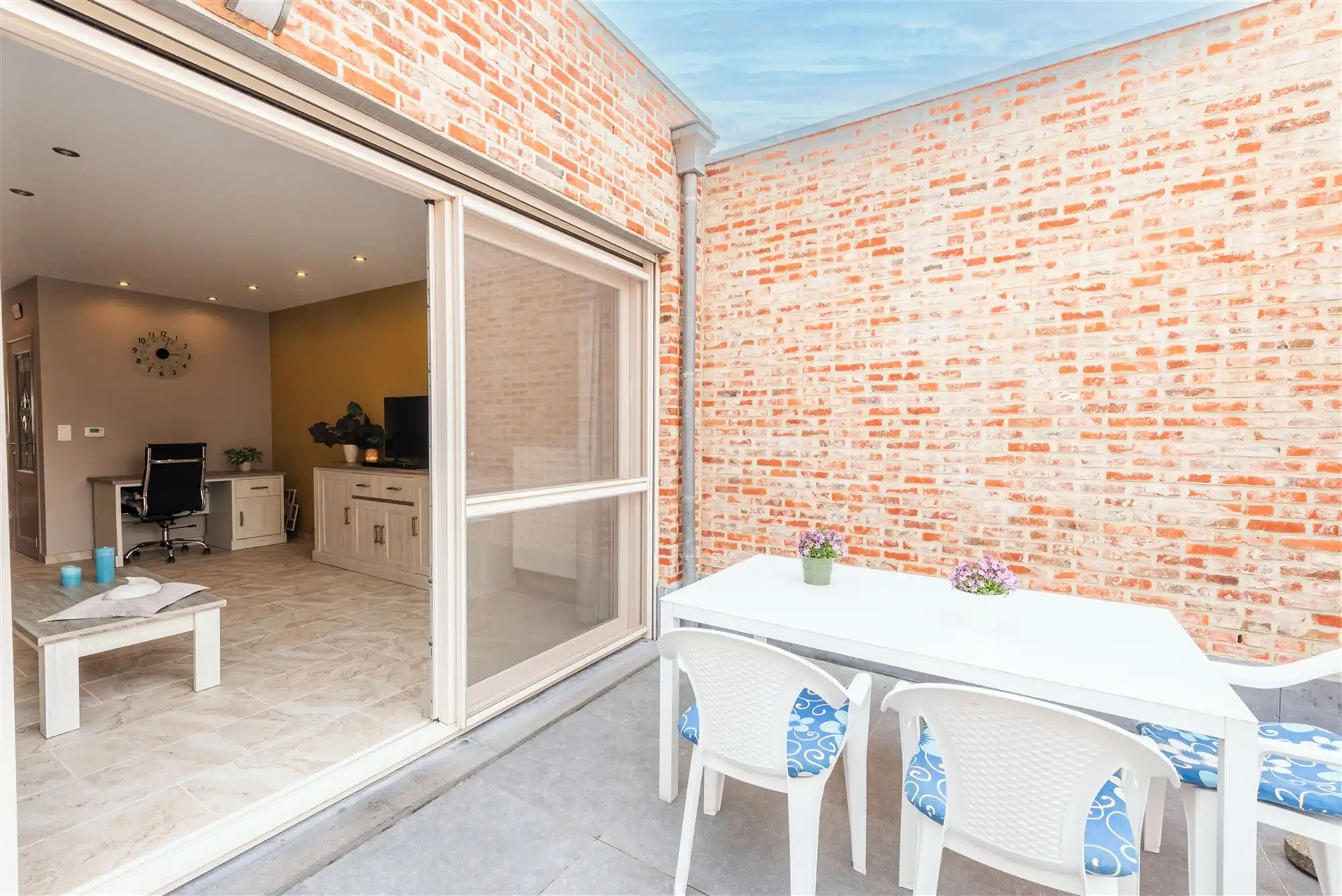 Kwaliteitsvol instapklaar huis met 3 slpks, 2 badks en tuin foto 33