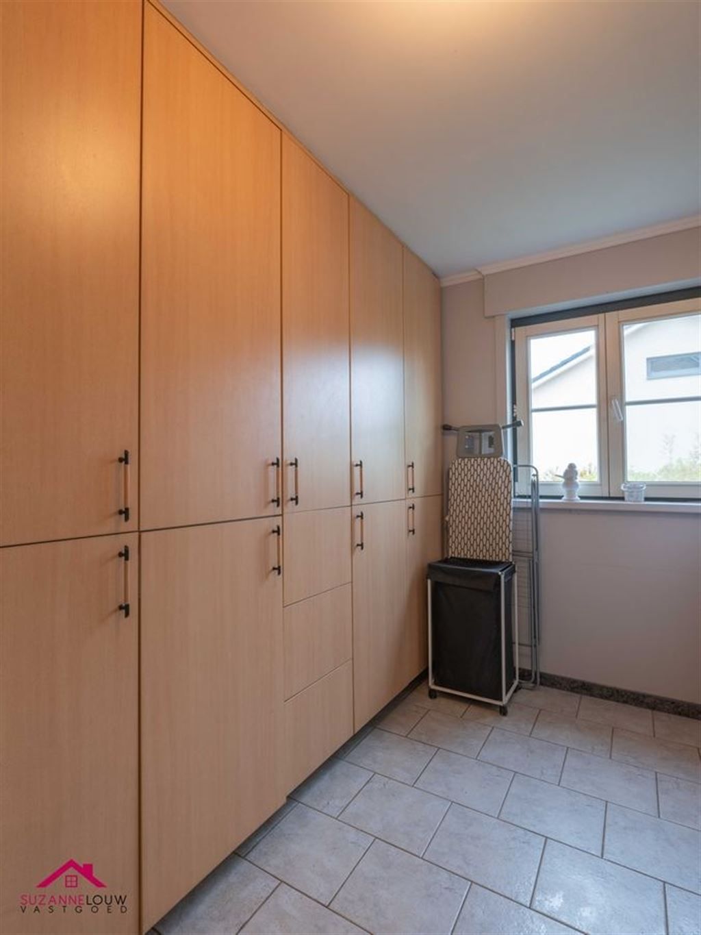 Verrassend ruime en gezellige, instapklare vrijstaande woning met paardenstal foto 24