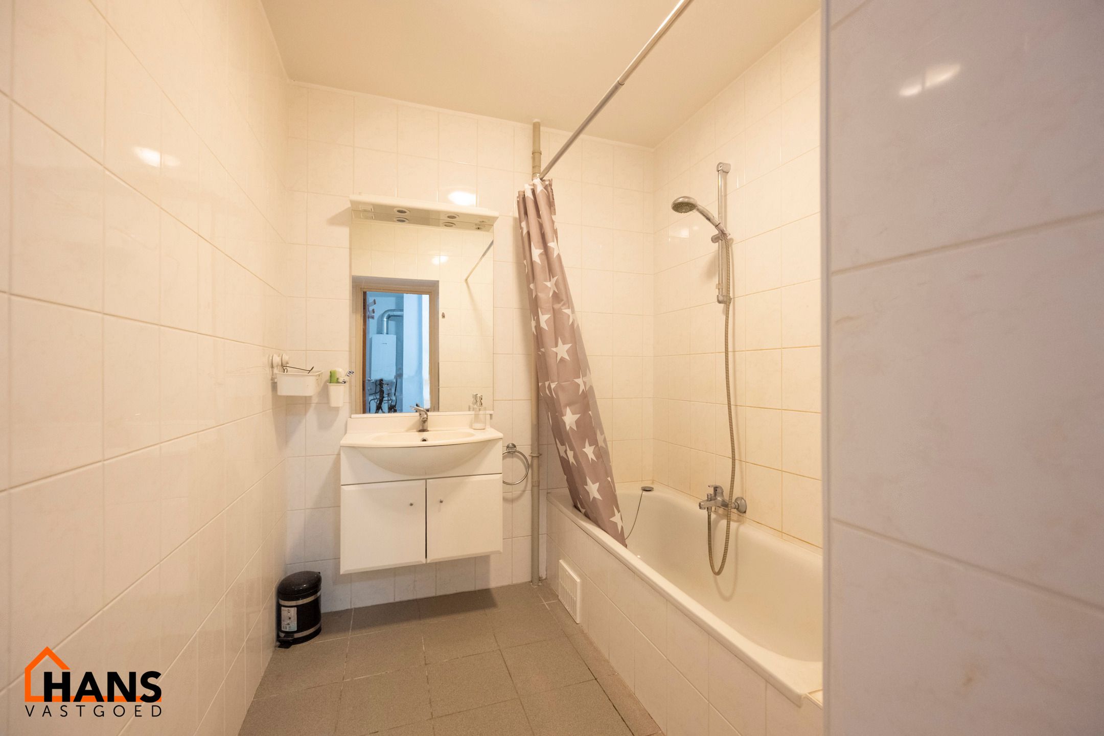 2-slaapkamerappartement op de 1ste verdieping zonder lift. foto 8