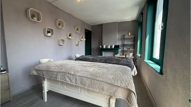 Overname instapklaar Beauty Salon - Hairstyling, Nagelstudio en Massage in Brugge foto 8