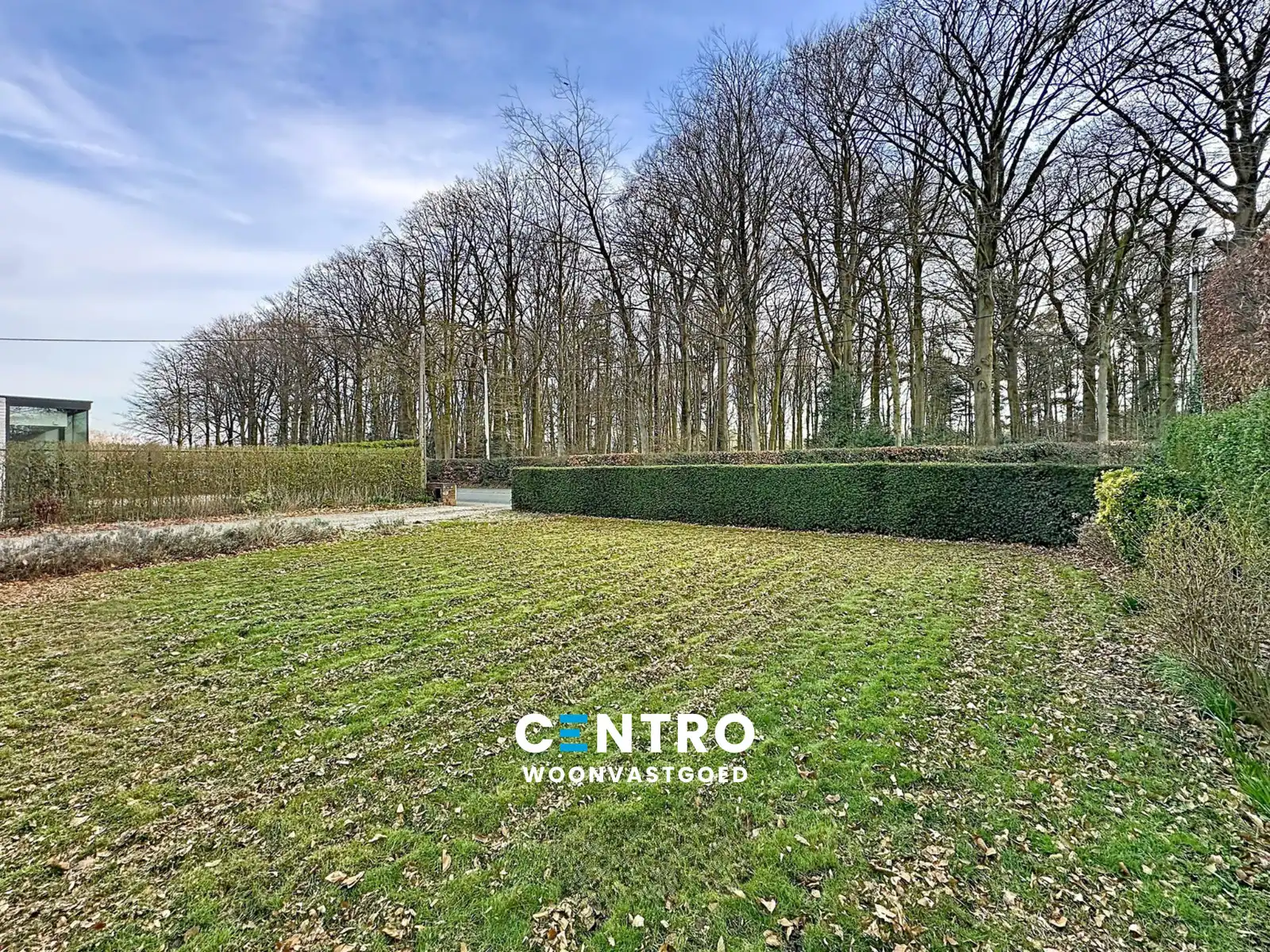 Residentieel gelegen villagrond met mogelijkheid tot bouwen aan 6% btw! foto {{pictureIndex}}