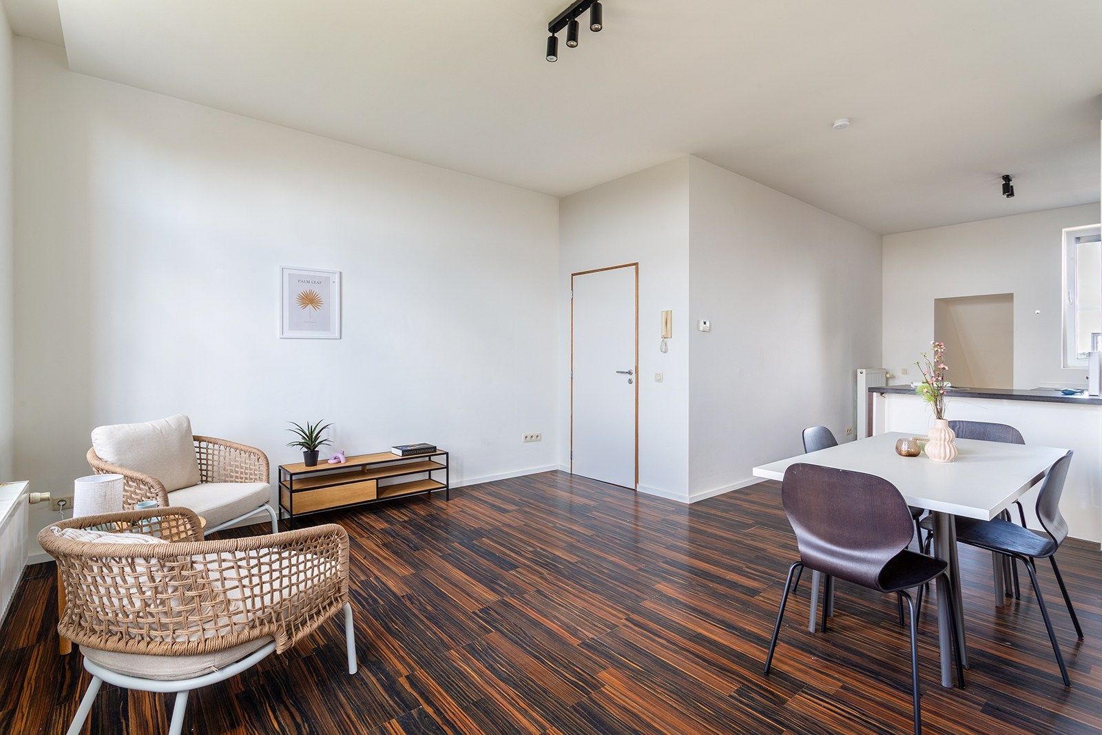 Lichtrijk én energiezuinig appartement foto 2