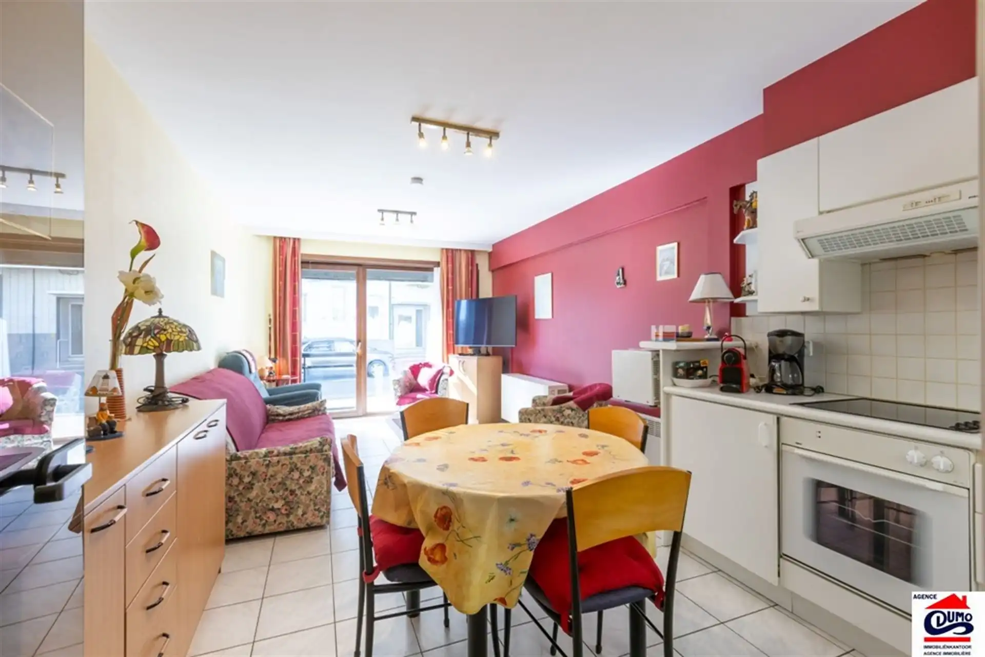 Gemeubeld appartement met 1 slaapkamers op het gelijkvloers foto 13