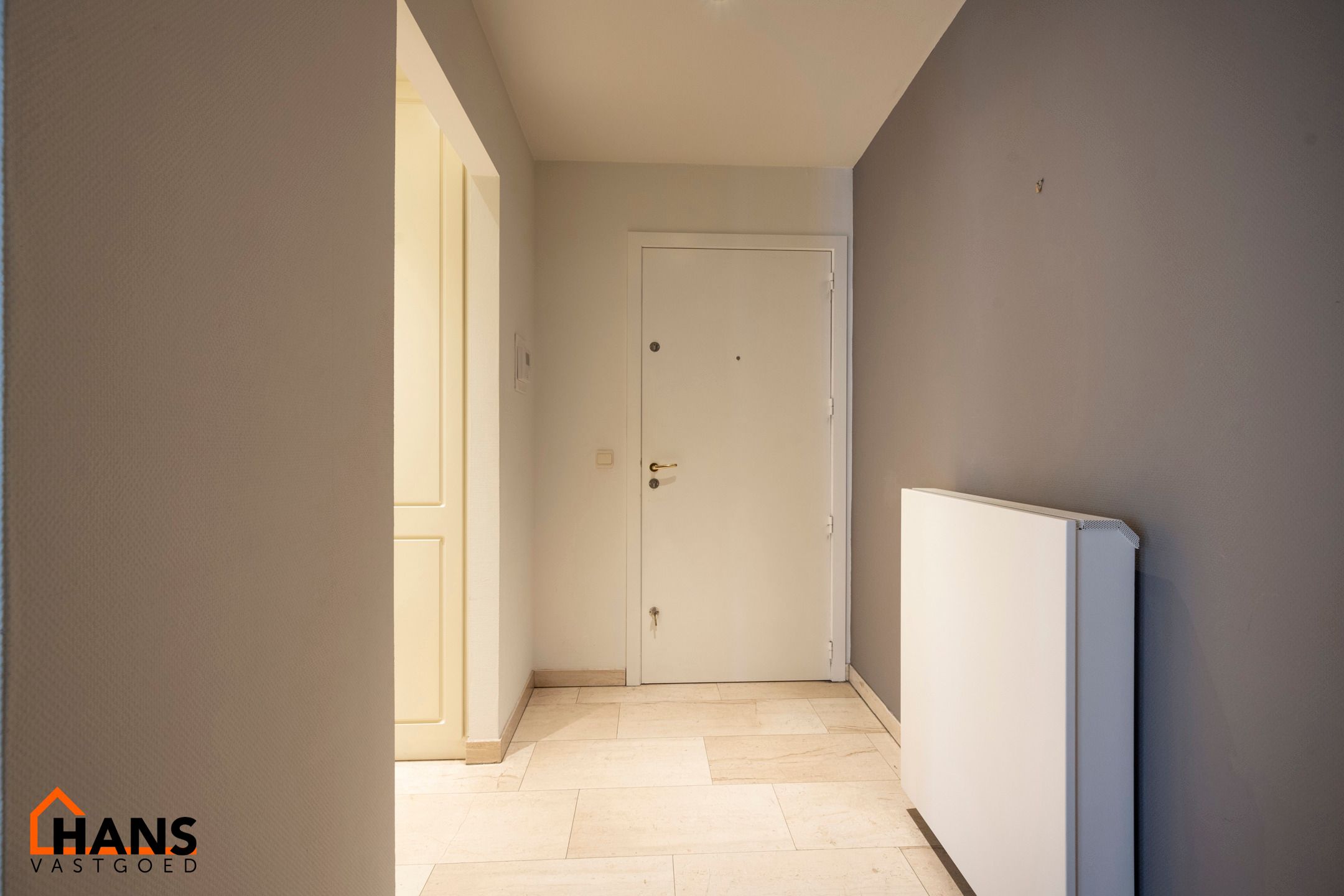 Luxueus appartement in een historisch gebouw in hartje Antwerpen. foto 11