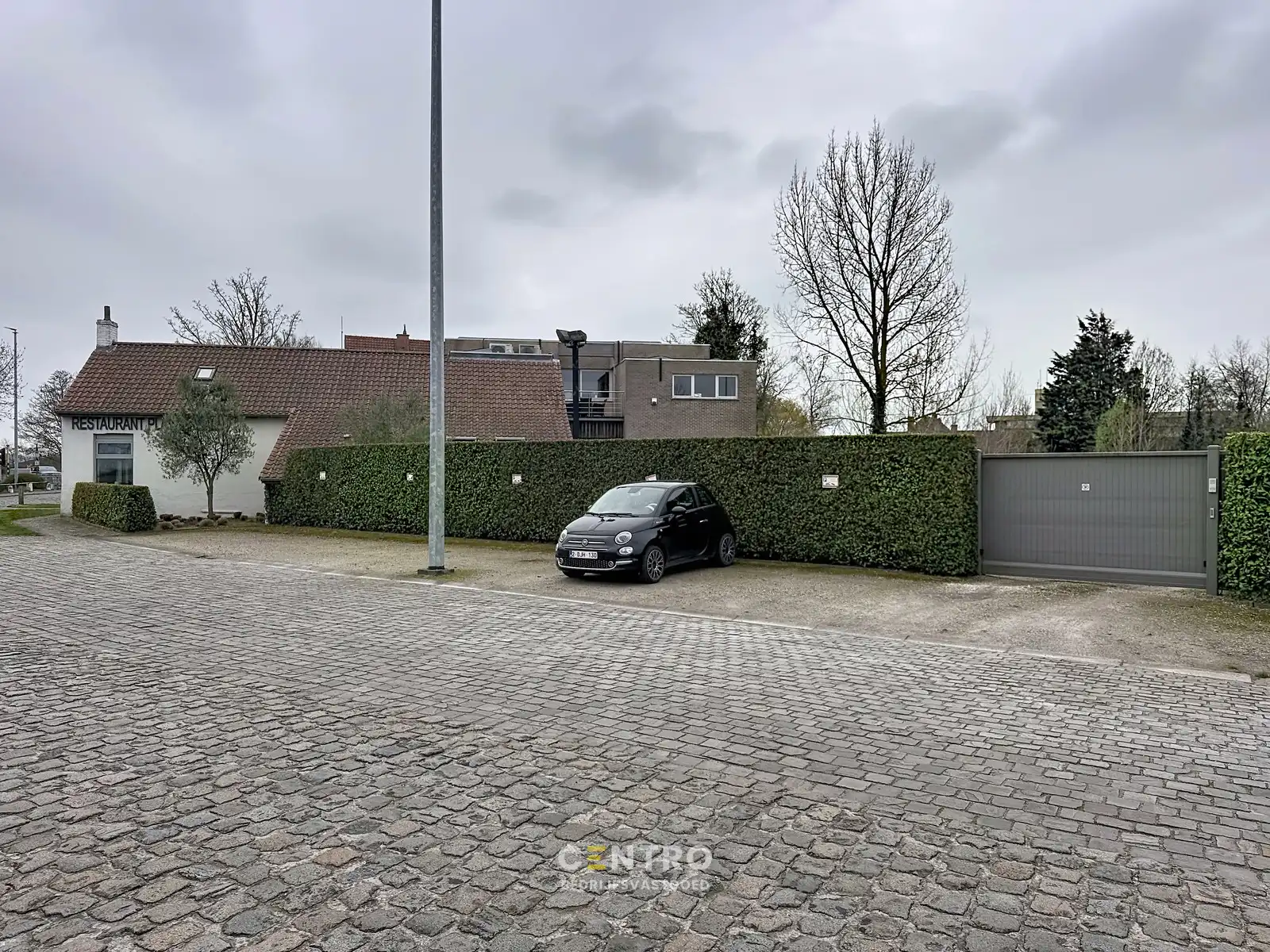 Volledig ingericht restaurant met woonst op CHARMANTE ligging te Oostende! foto 24