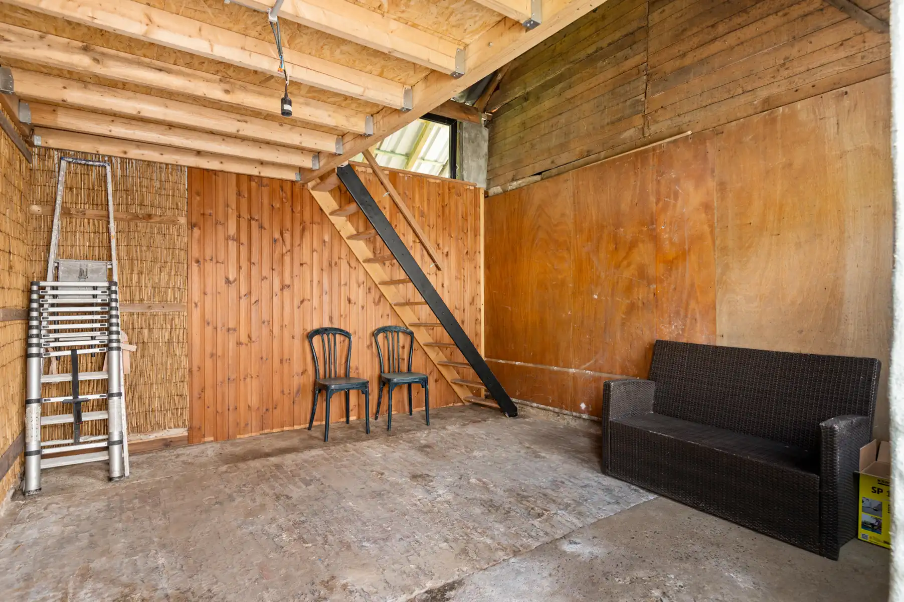 Gerenoveerde halfopen bebouwing nabij het centrum van Lier. foto 24