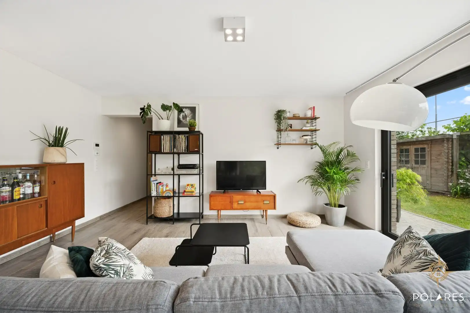 Instapklaar en energiezuining appartement met zonnige tuin en staanplaats foto 15