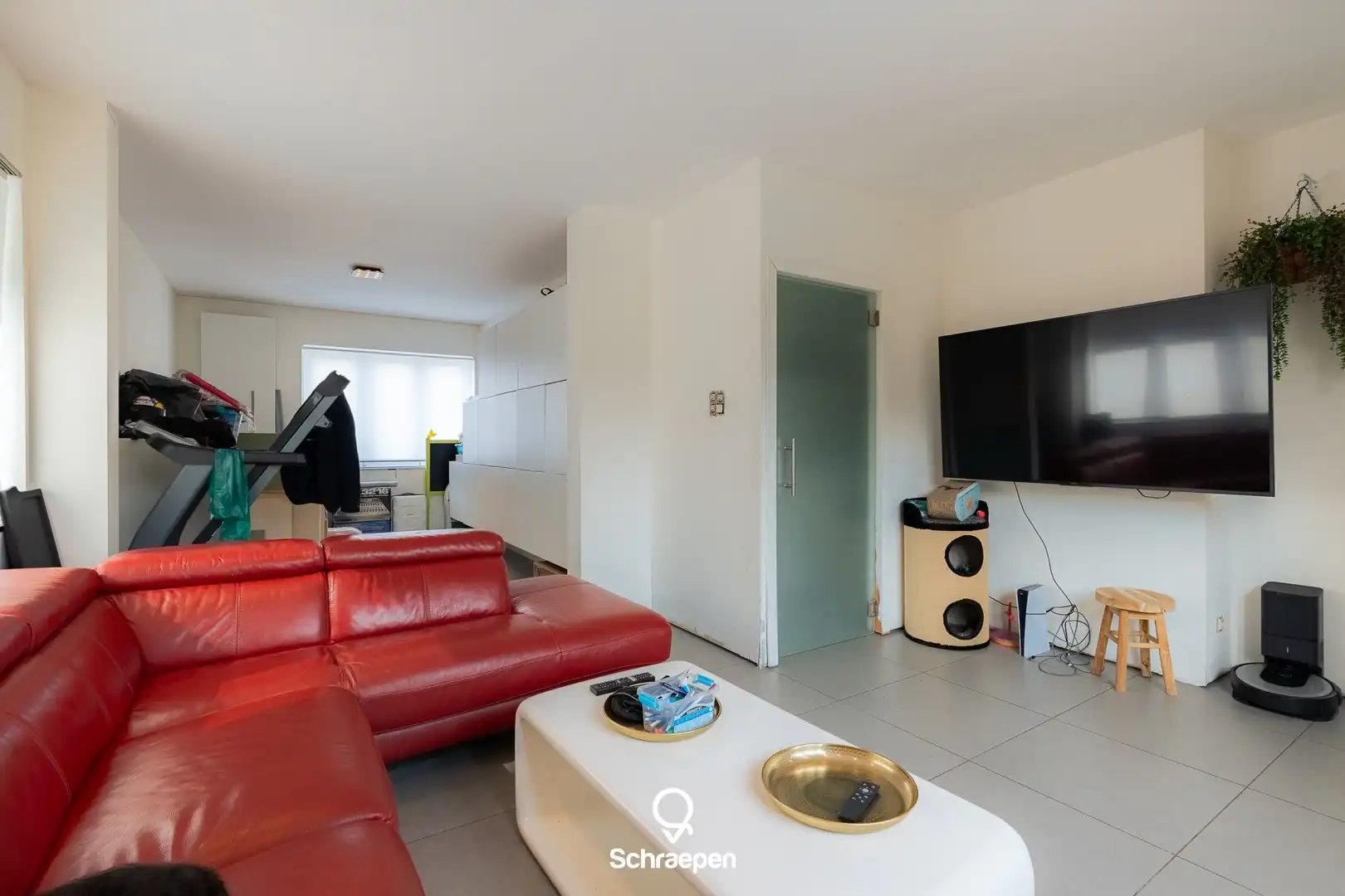 Op te frissen gezinswoning (270 m²) met 5 slpks én EPC-label C op hoekperceel van circa 7,5 are! foto 9