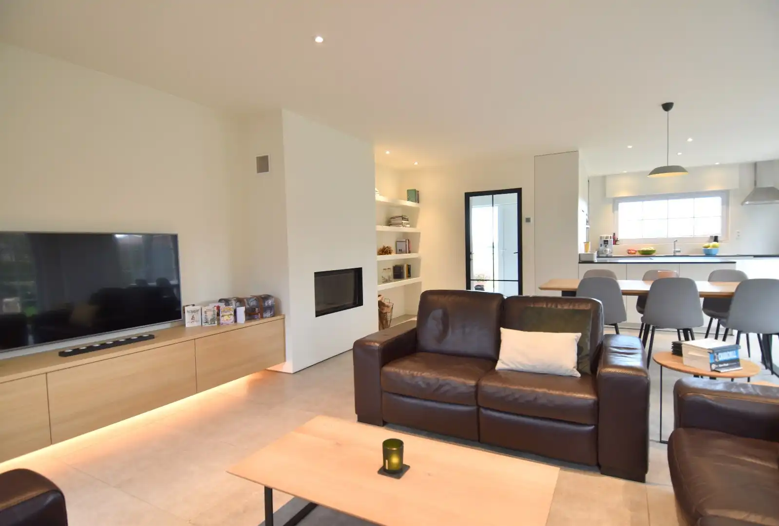 Landelijk gelegen vrijstaande woning met open zicht, verhuur voor korte termijn foto 4