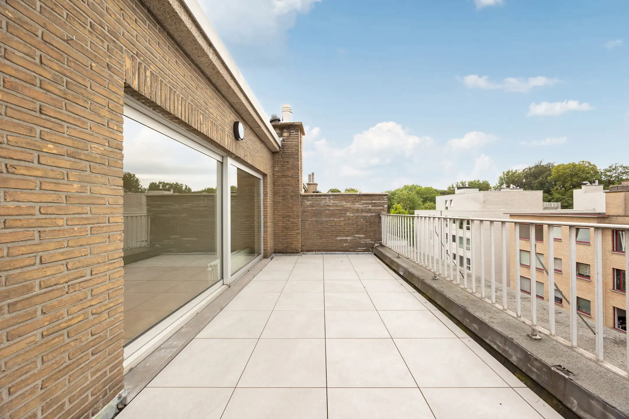 Volledig gerenoveerd appartement in een kleinschalig gebouw foto 7