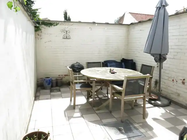 Comfortabele 4-slaapkamerwoning met ruim TERRAS te koop in Brugge foto 17