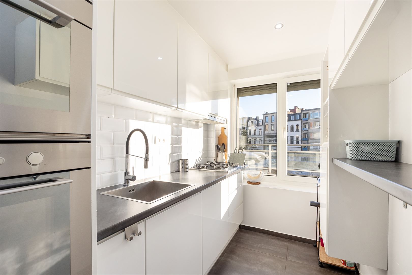 Twee slaapkamer appartement vlakbij 't Zuid foto 6