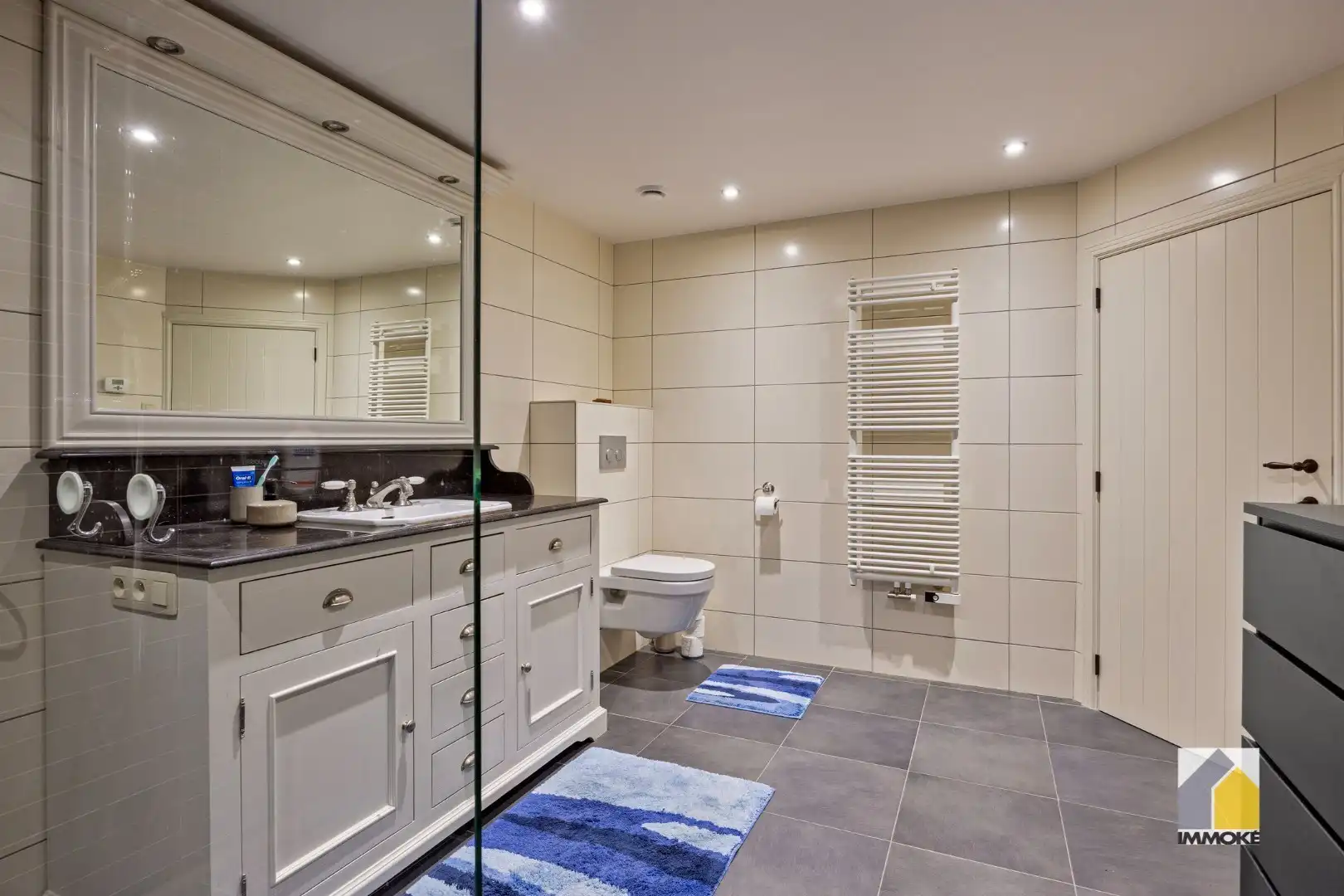 Ruim, energiezuinig appartement met 2 slpk en zonneterras. foto 11