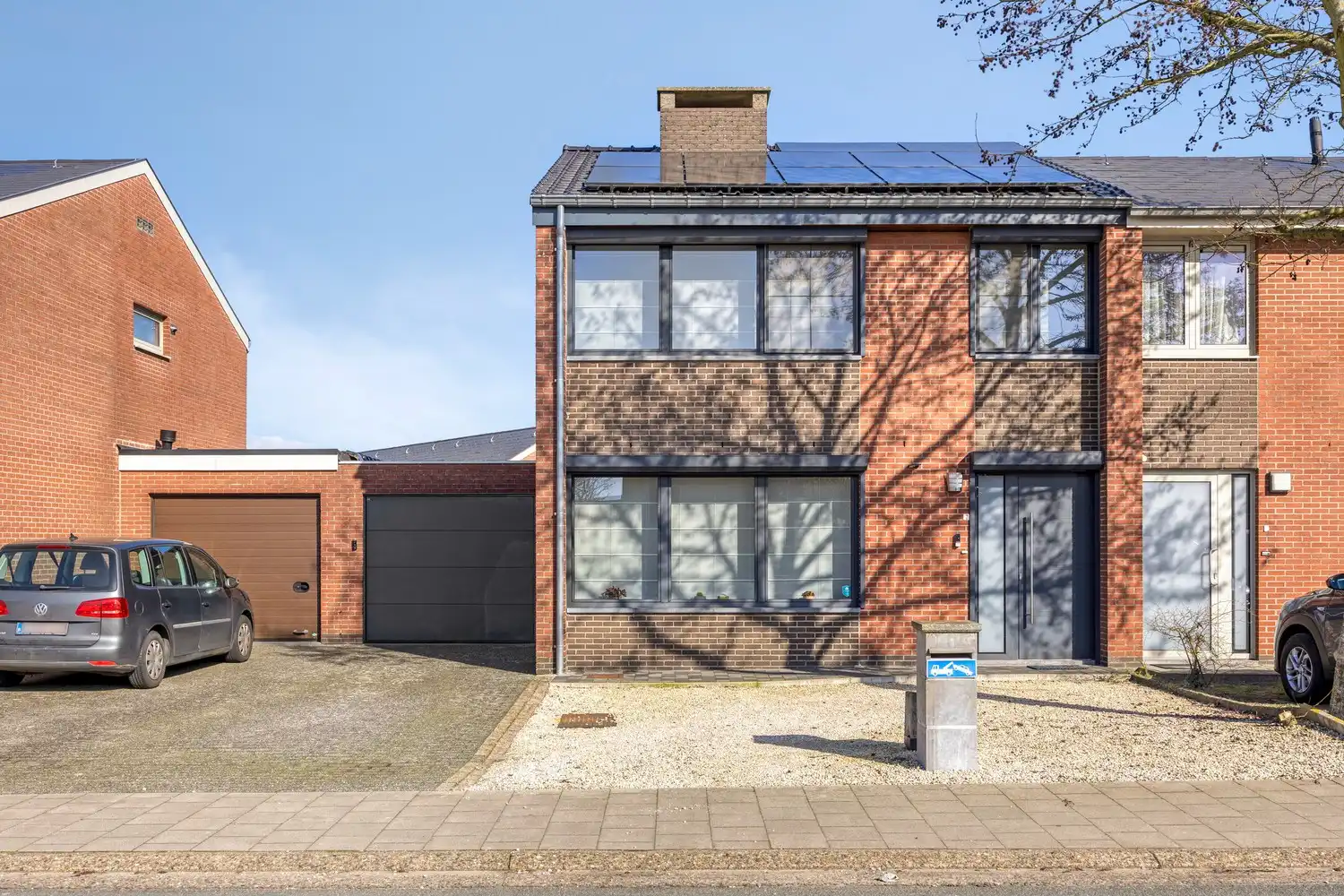 Energiezuinige gezinswoning met 4 slaapkamers, tuin en garage foto 2