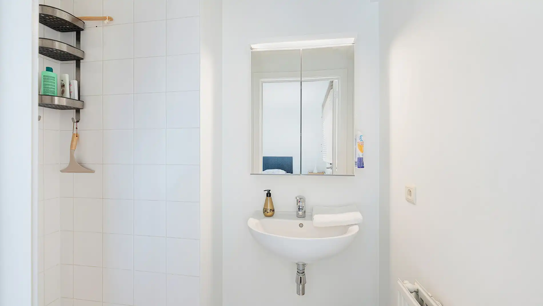 Zonnig hoekappartement met 2 slpks. te koop foto 18