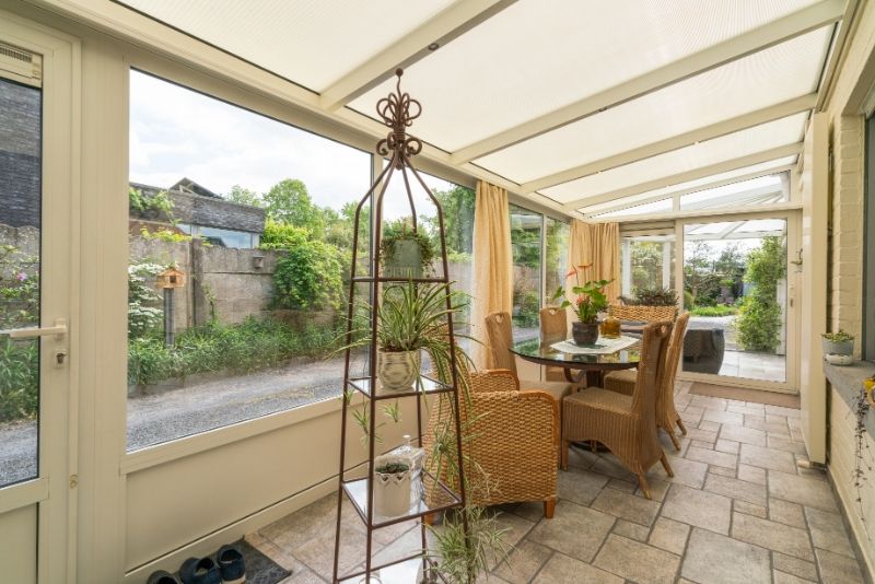 --- NIEUW --- Vlot bereikbare halfopen woning (170m²) met zonnegerichte tuin! foto 11