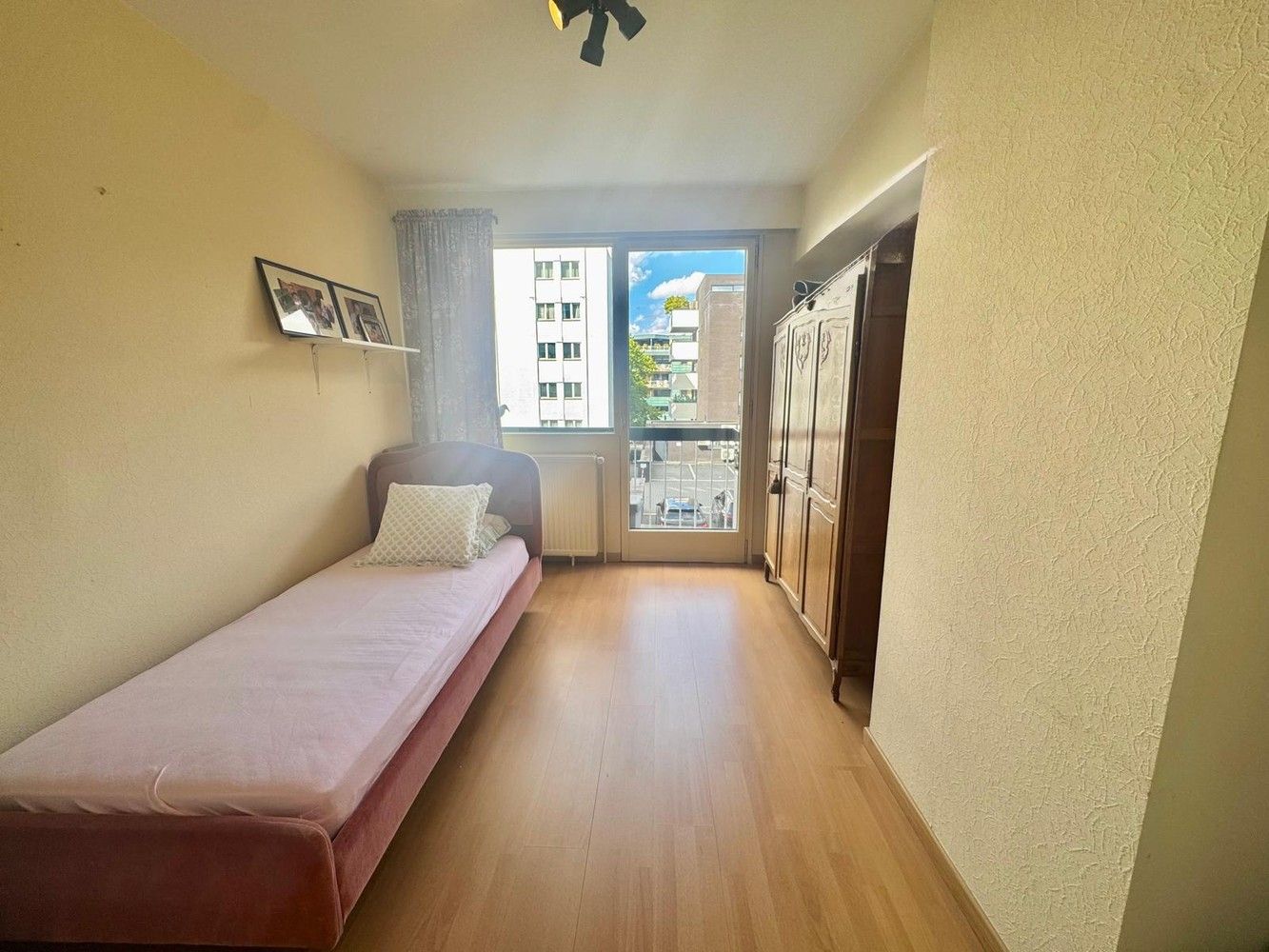 Instapklaar appartement pal in Genk-centrum (H.O.B.) foto 13