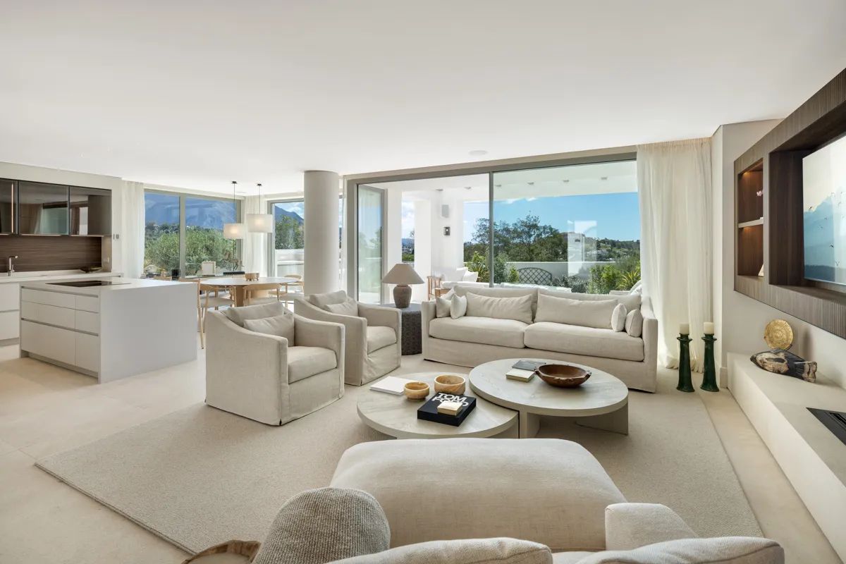 Exclusieve villa met ruim perceel – luxe, ruimte en sereniteit foto 8