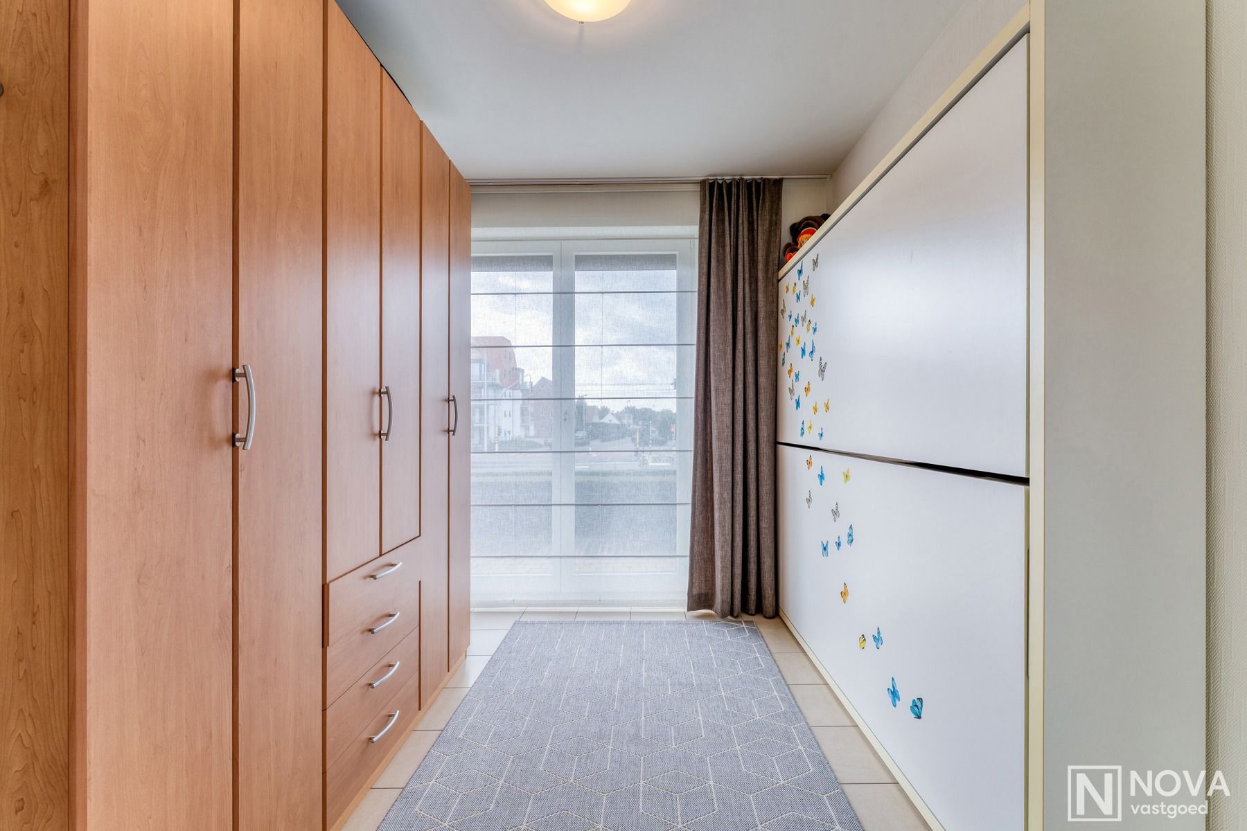 Ruim gelijkvloers appartement met groot terras. foto 10