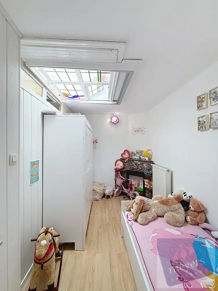 Veelzijdig handelspand met ruim gelijkvloers appartement en tuin in Hasselt foto 22